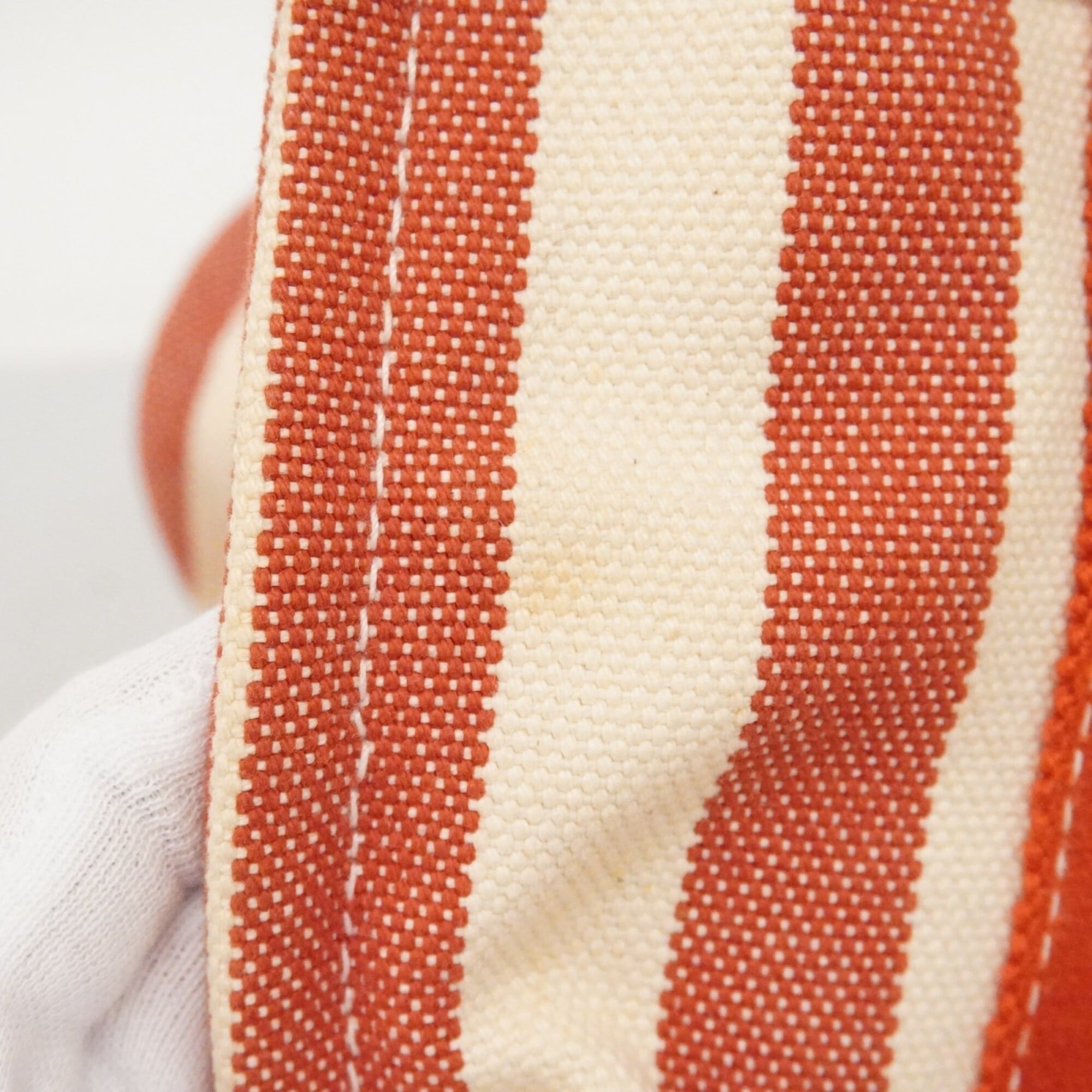 Hermes Red Color White Canvas Tote Bag (Pre-Owned)