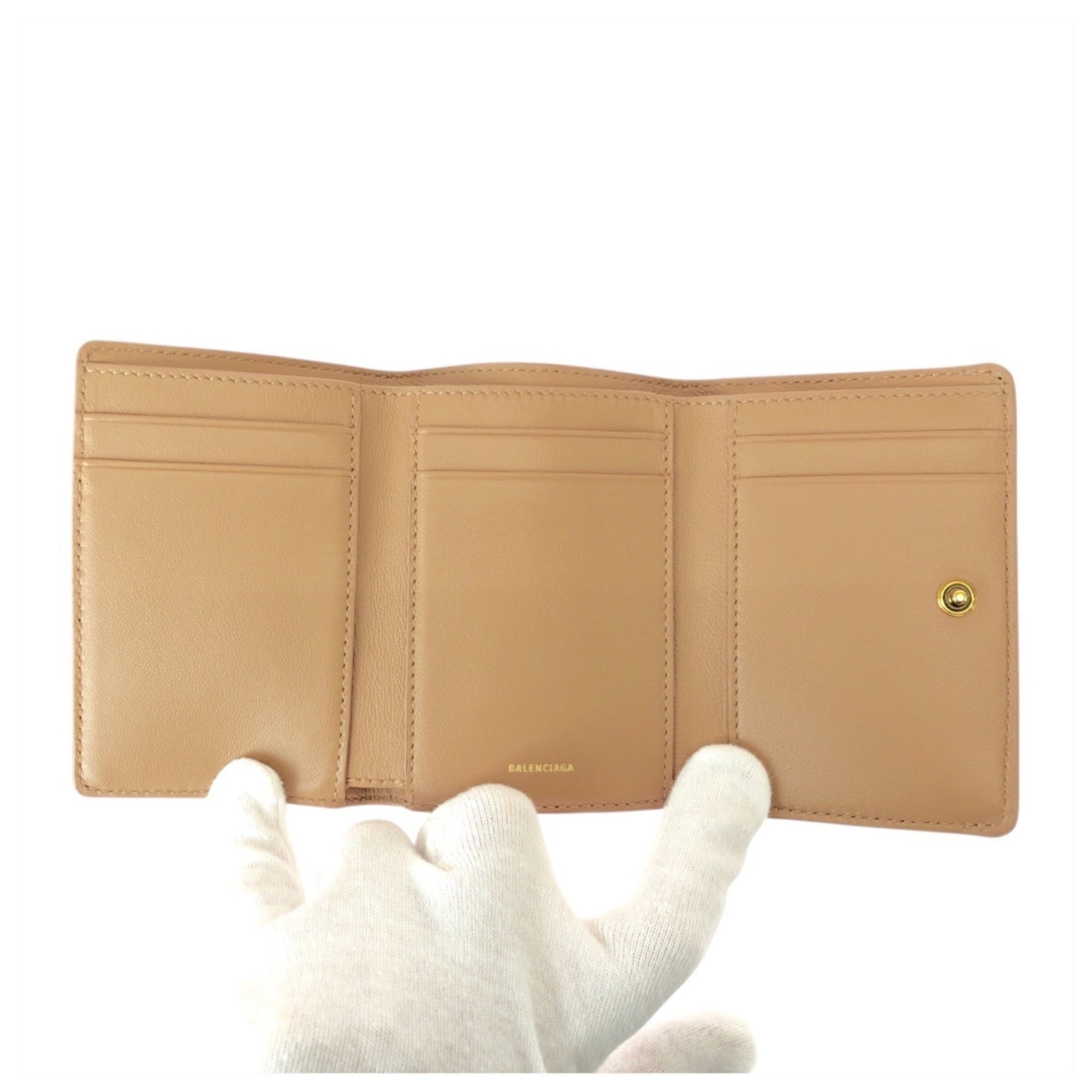 Balenciaga Beige Leather Wallet (Tri-Fold) (Pre-Owned)