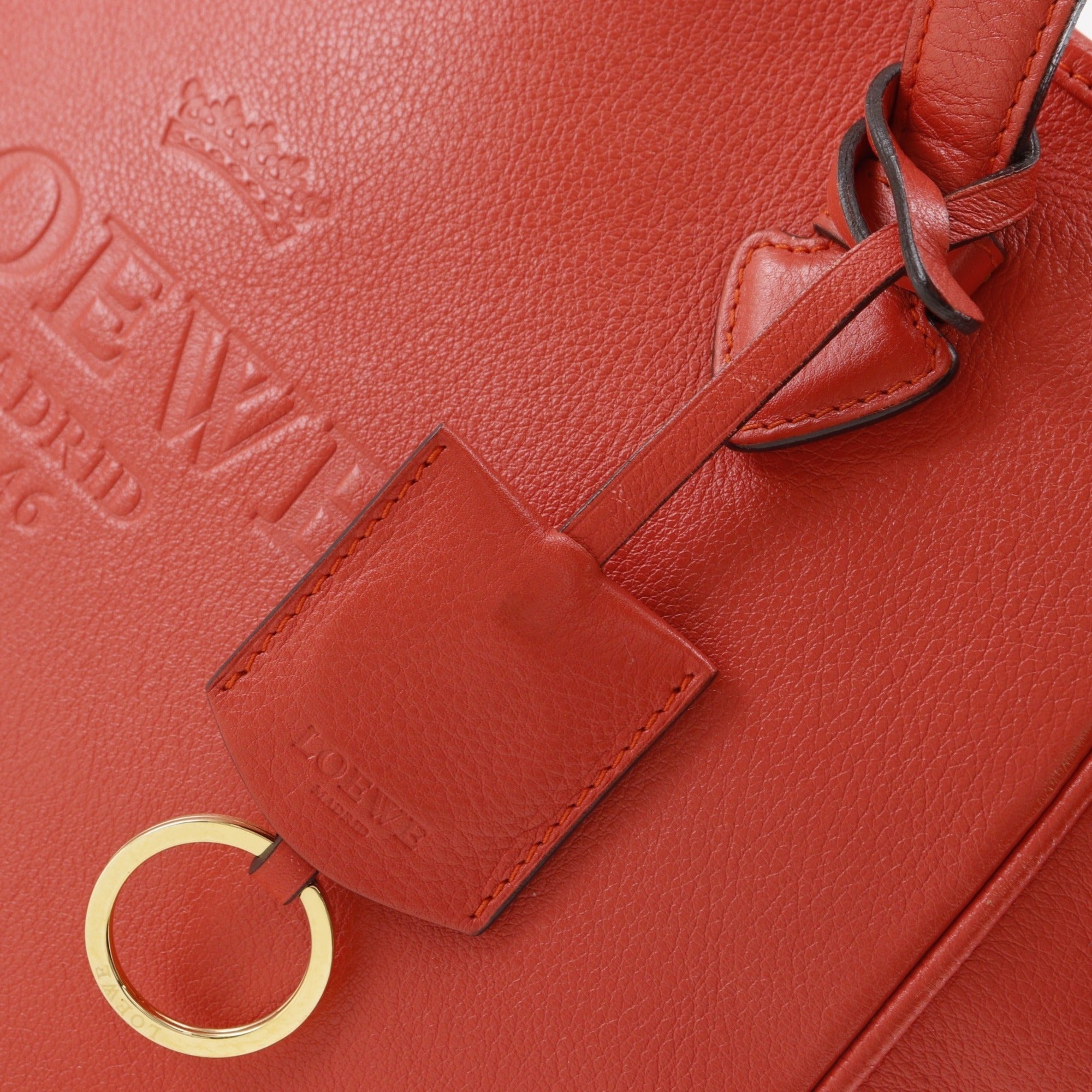 Loewe Red Color Leather Tote Bag (Pre-Owned)