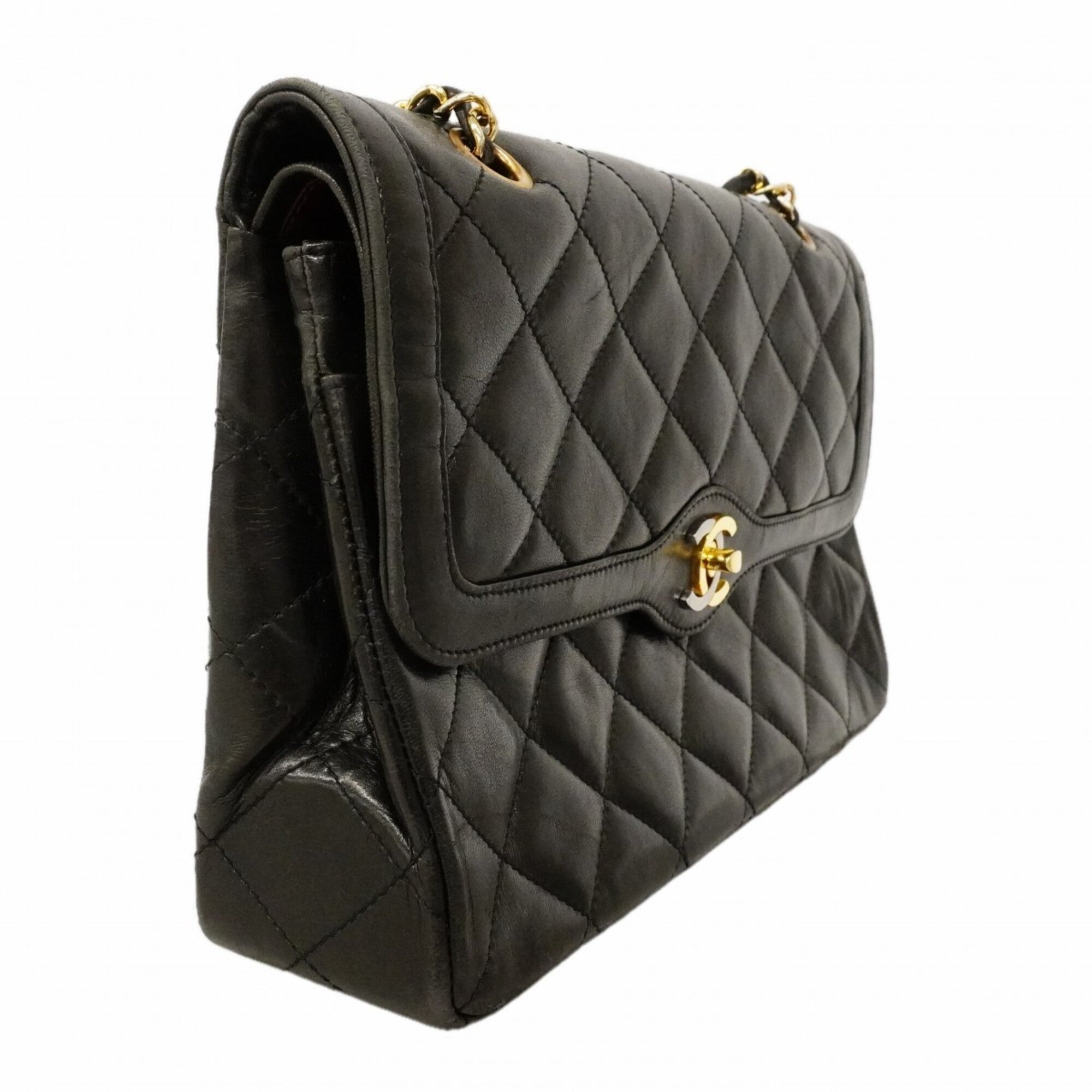 Chanel Black Leather Shoulder Bag (Pre-Owned)