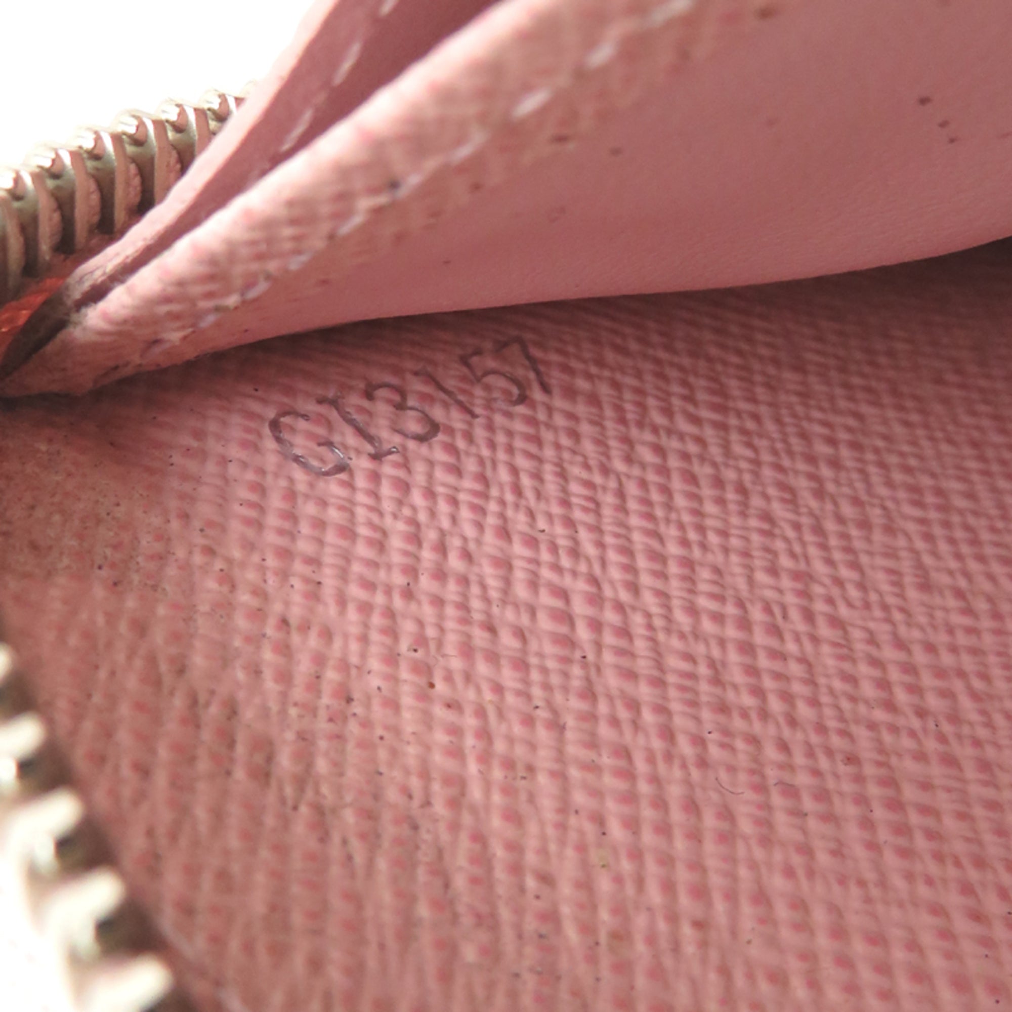 Louis Vuitton Epi Leather Long Wallet (Bi-Fold) (Pre-Owned)