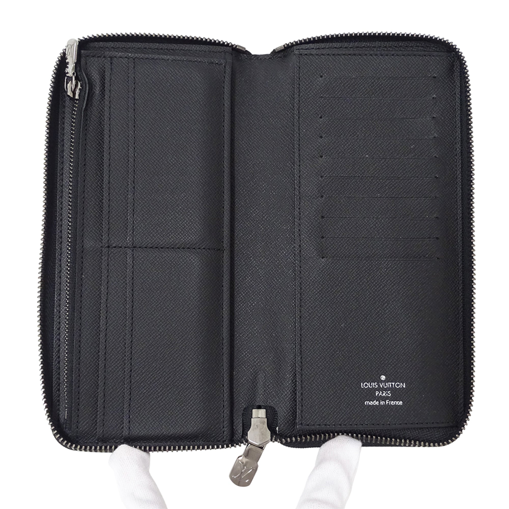 Louis Vuitton Black Monogram Eclipse Long Wallet (Bi-Fold) (Pre-Owned)