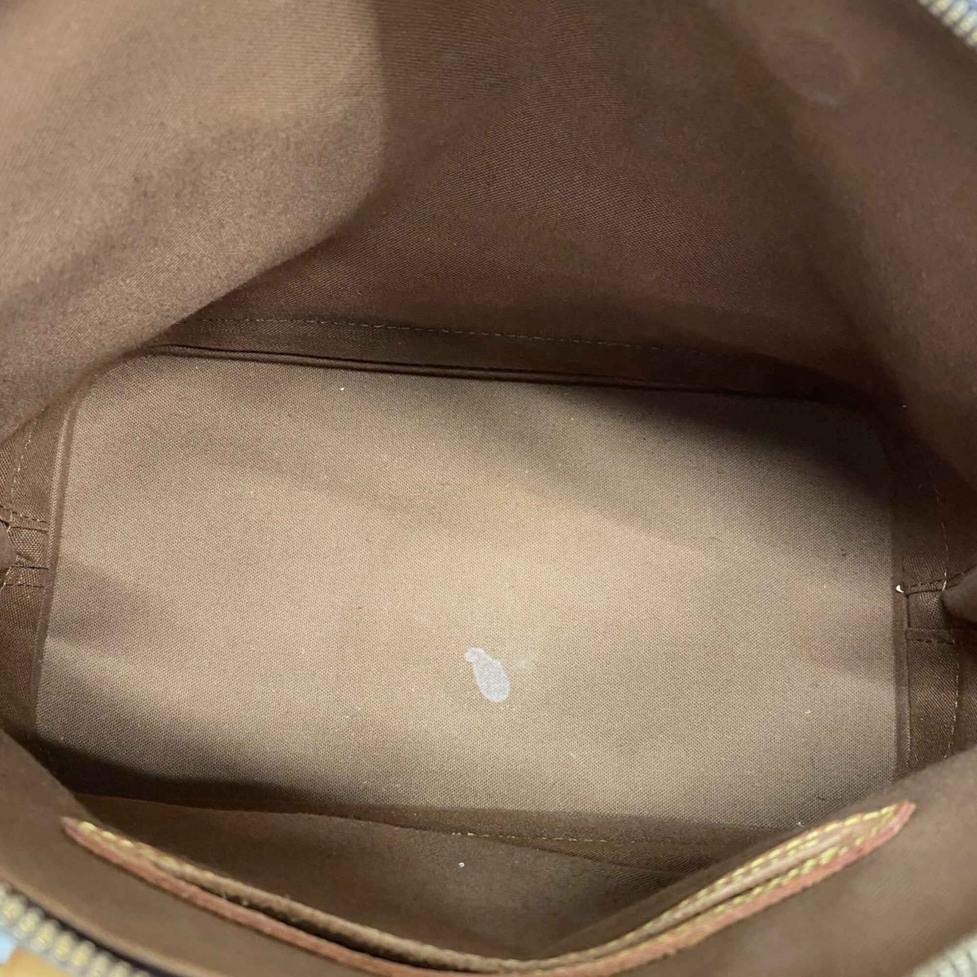 Louis Vuitton Brown Handbag (Pre-Owned)