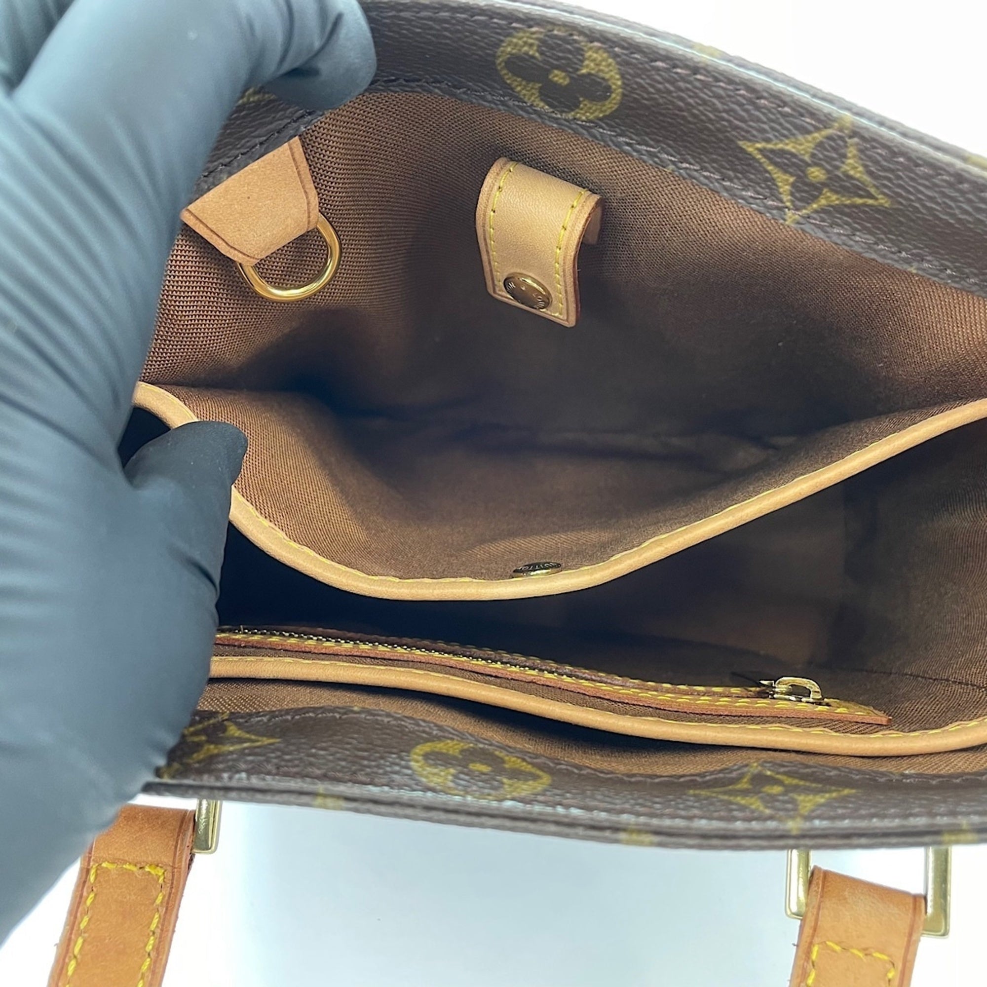 Louis Vuitton Brown Handbag (Pre-Owned)