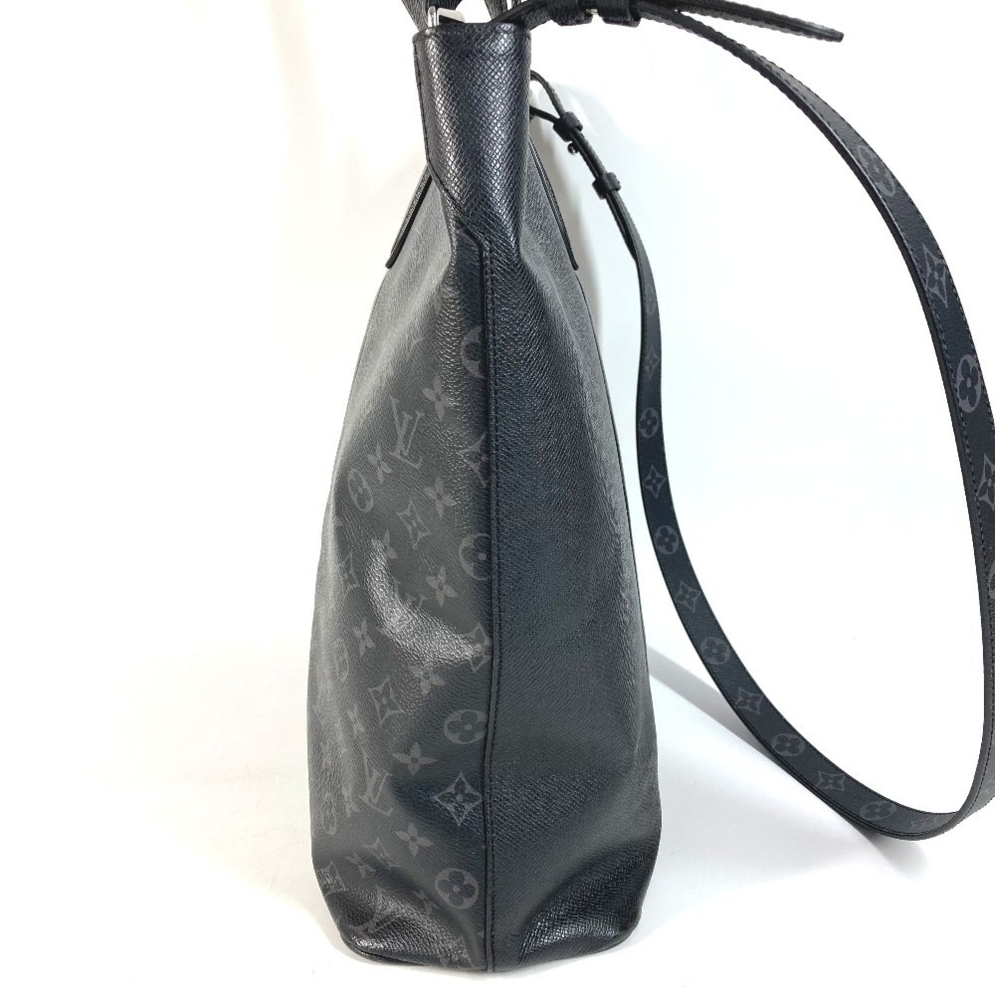 Louis Vuitton Black Taigarama Monogram Eclipse Handbag Shoulder Bag Tote Bag (Pre-Owned)