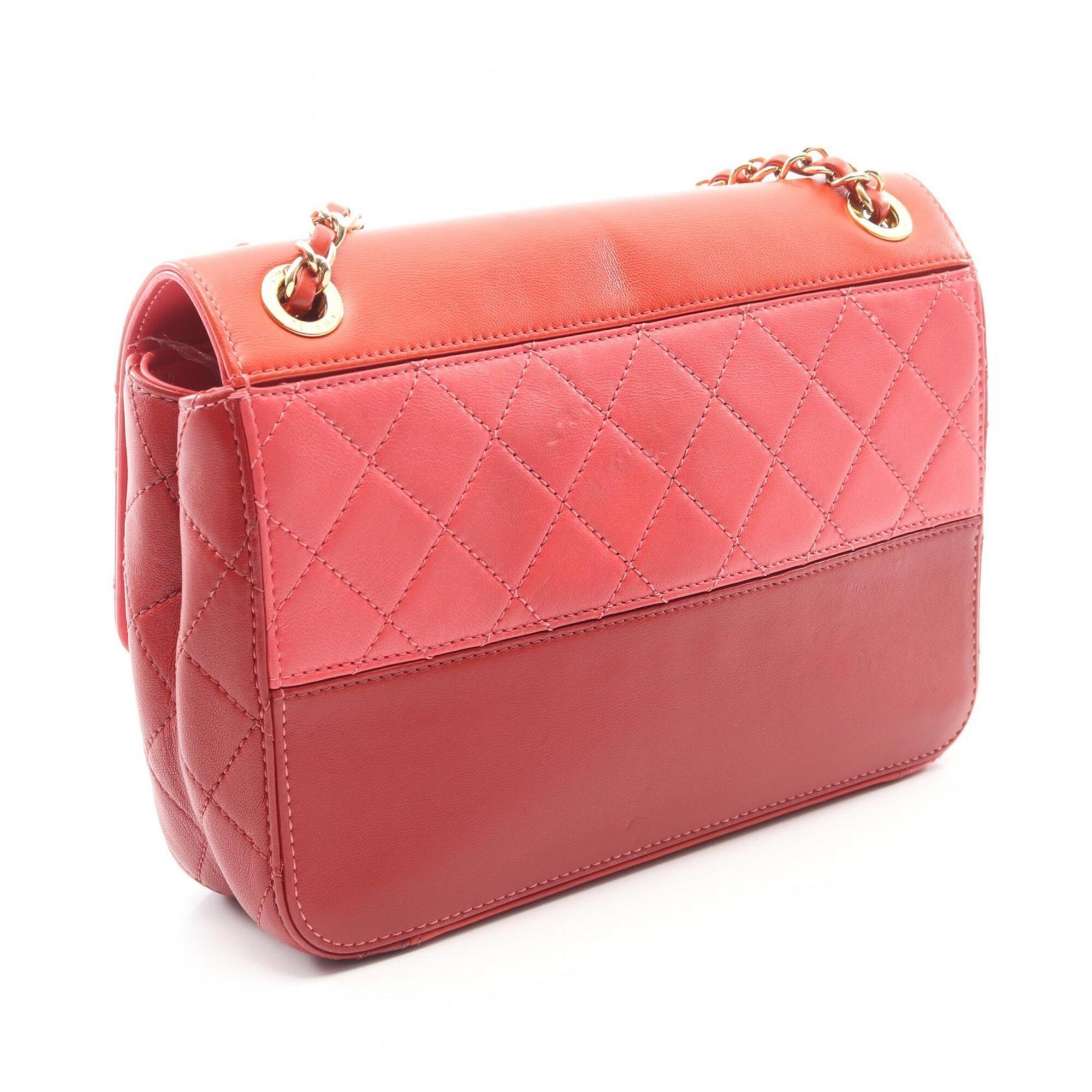 Chanel Multi-Color Red Color Leather Handbag Shoulder Bag (Pre-Owned)
