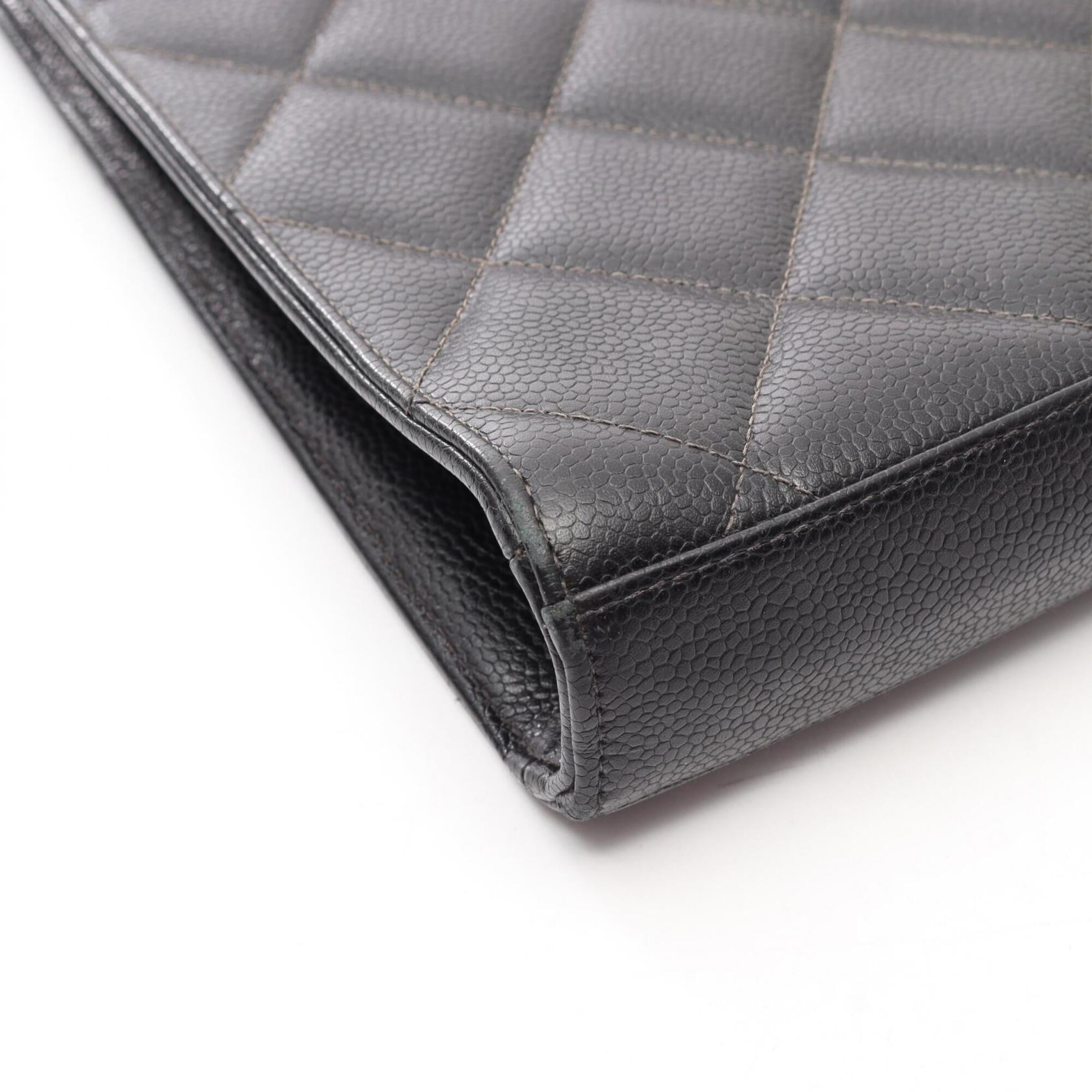 Chanel Black Grained Calfskin Briefcase Handbag (Pre-Owned)