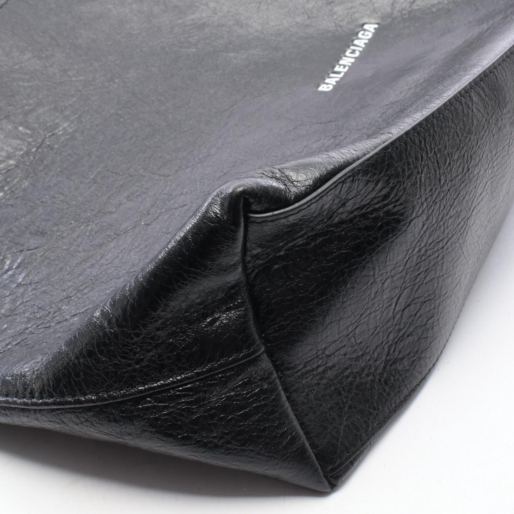 Balenciaga Black White Leather Handbag Tote Bag (Pre-Owned)