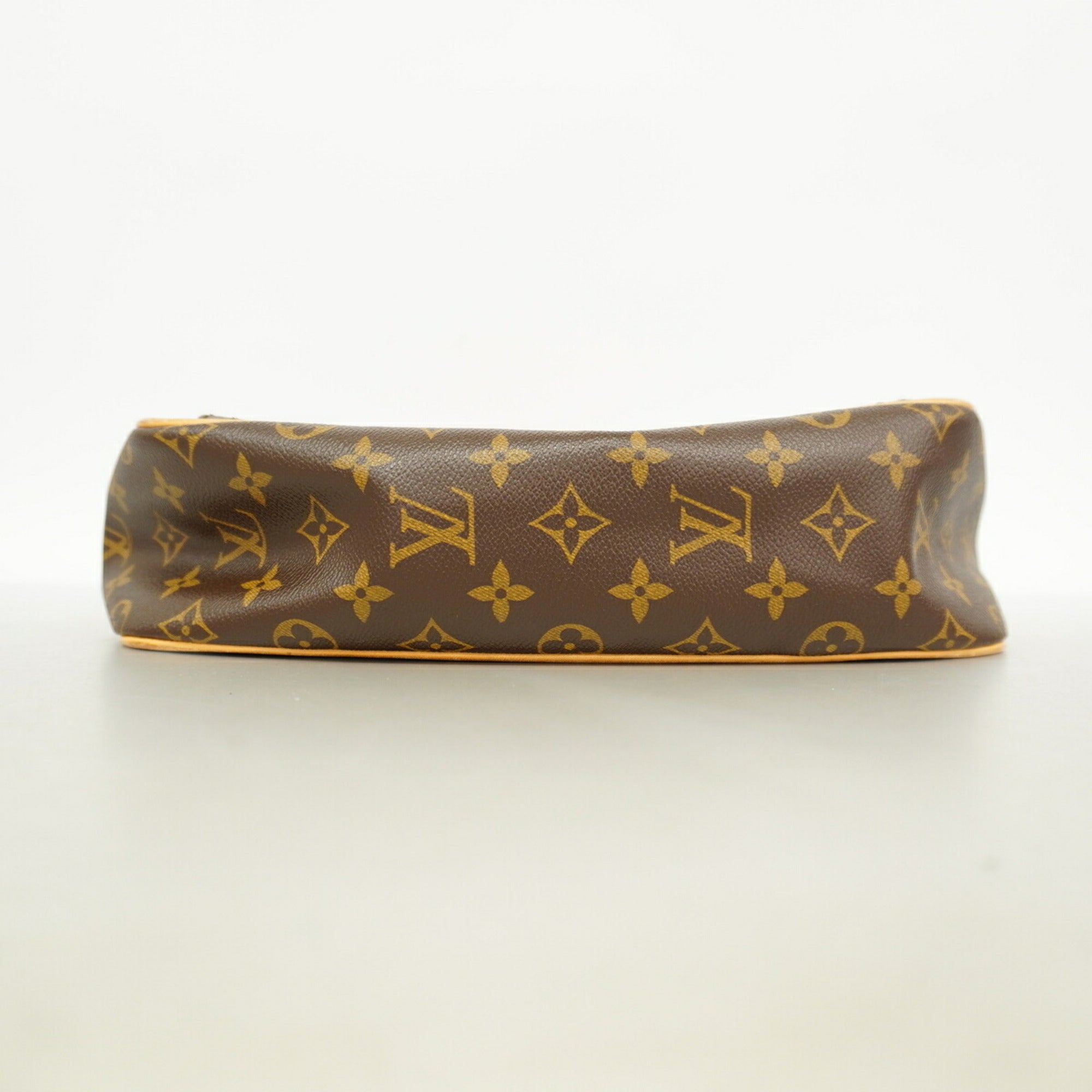 Louis Vuitton Brown Shoulder Bag (Pre-Owned)