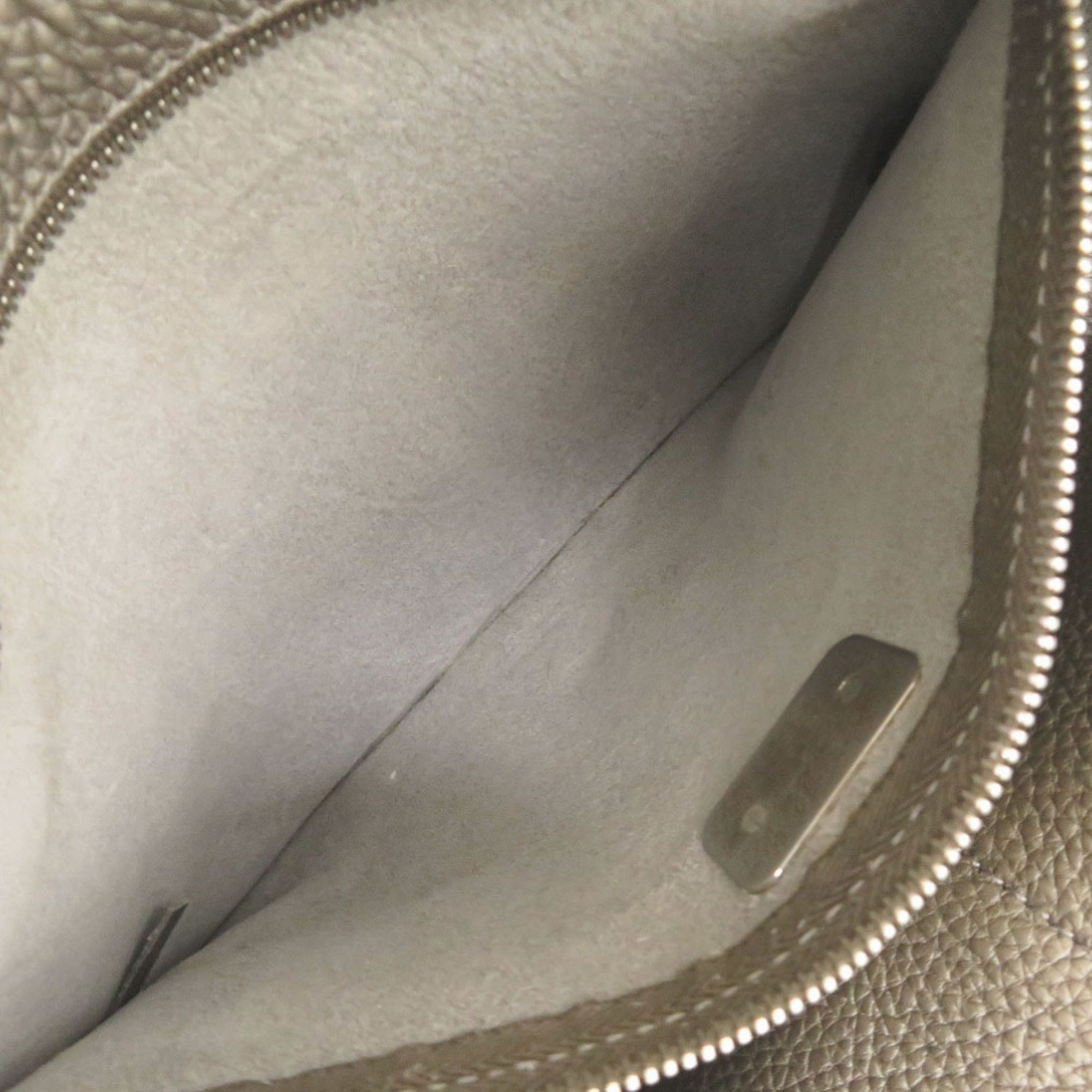 Tod's Gray Leather Tote Bag (Pre-Owned)