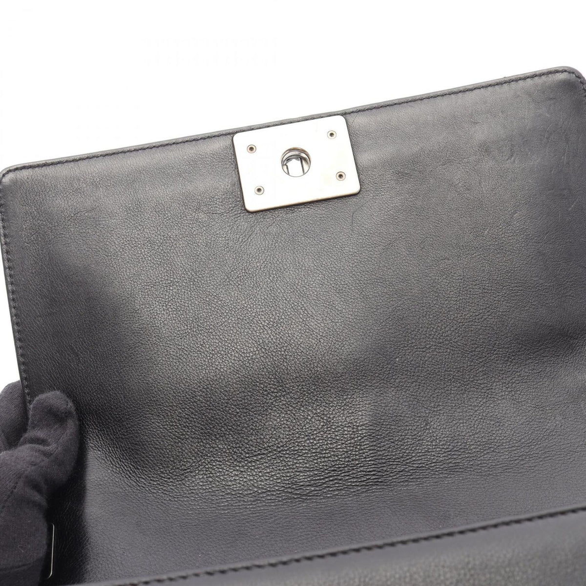 Chanel Black Leather Handbag Shoulder Bag (Pre-Owned)