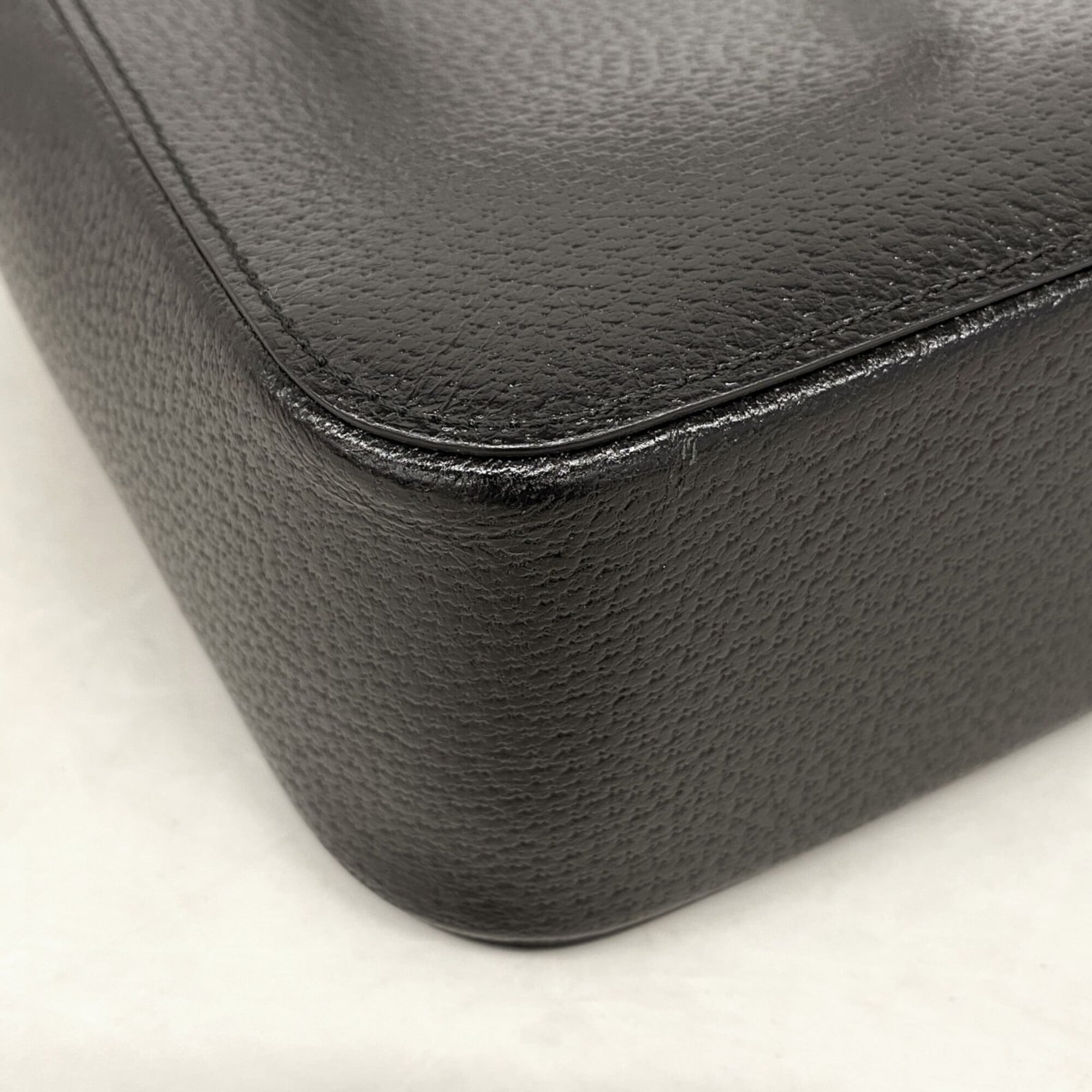 Gucci Black Leather Handbag (Pre-Owned)