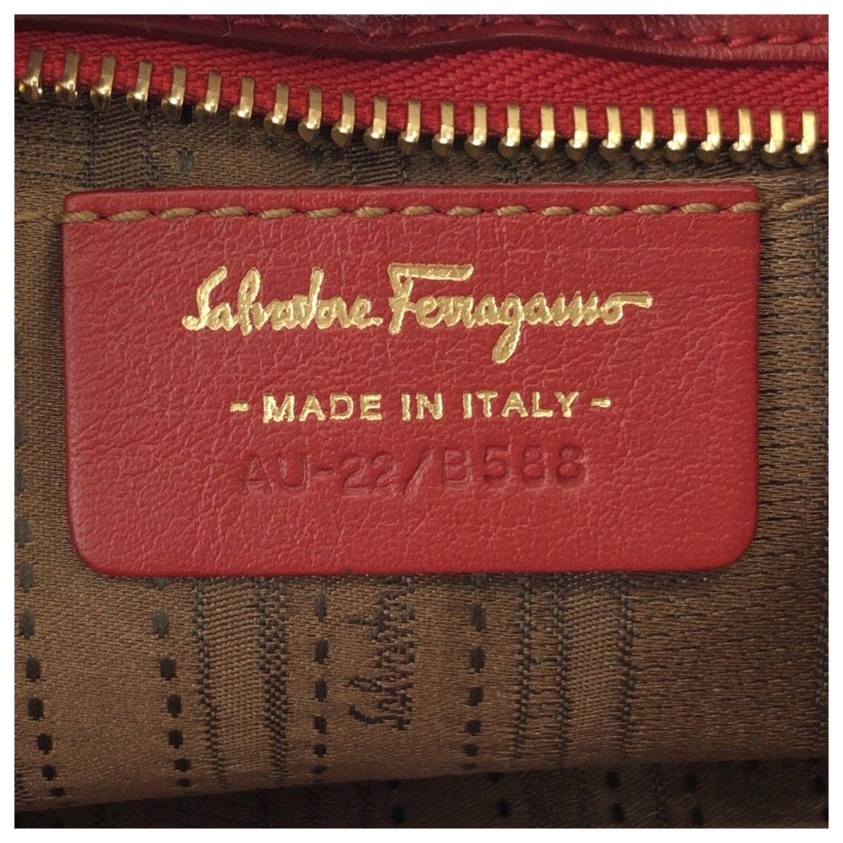 Salvatore Ferragamo Red Color Leather Clutch Bag Shoulder Bag (Pre-Owned)