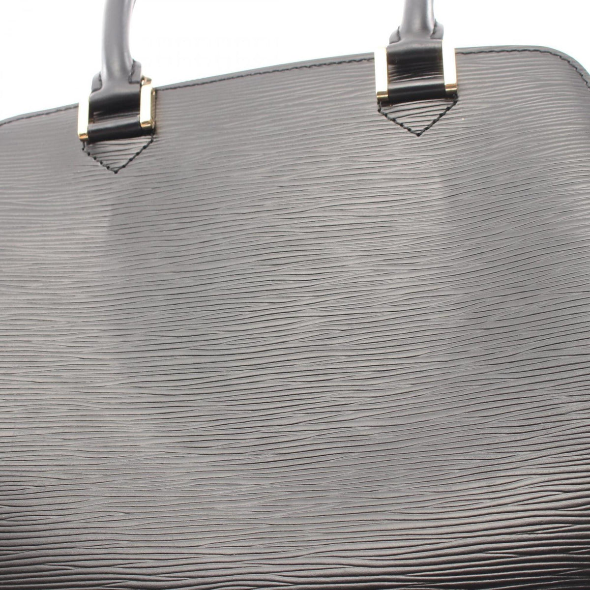 Louis Vuitton Epi Black Noir Leather Handbag (Pre-Owned)