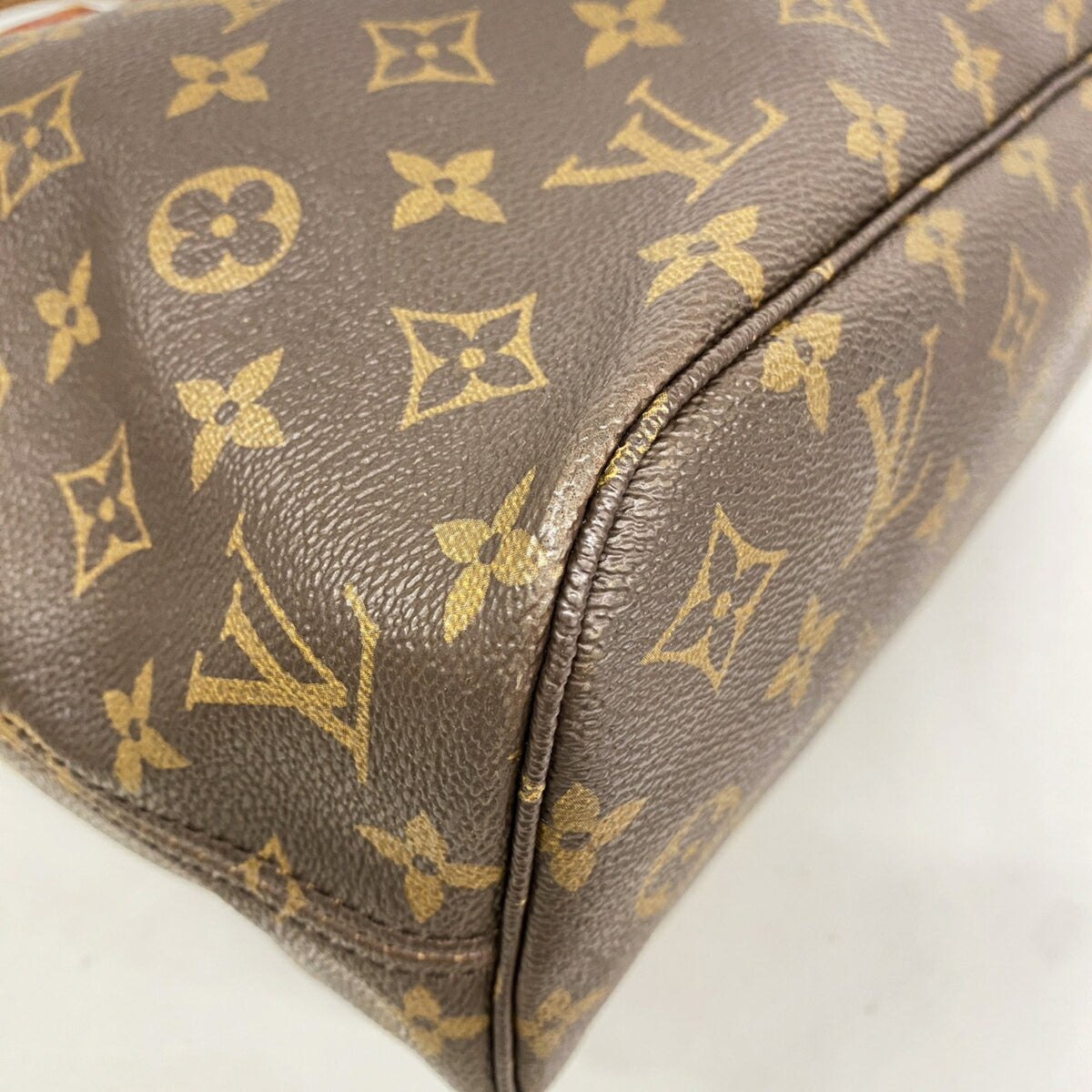 Louis Vuitton Brown Tote Bag (Pre-Owned)