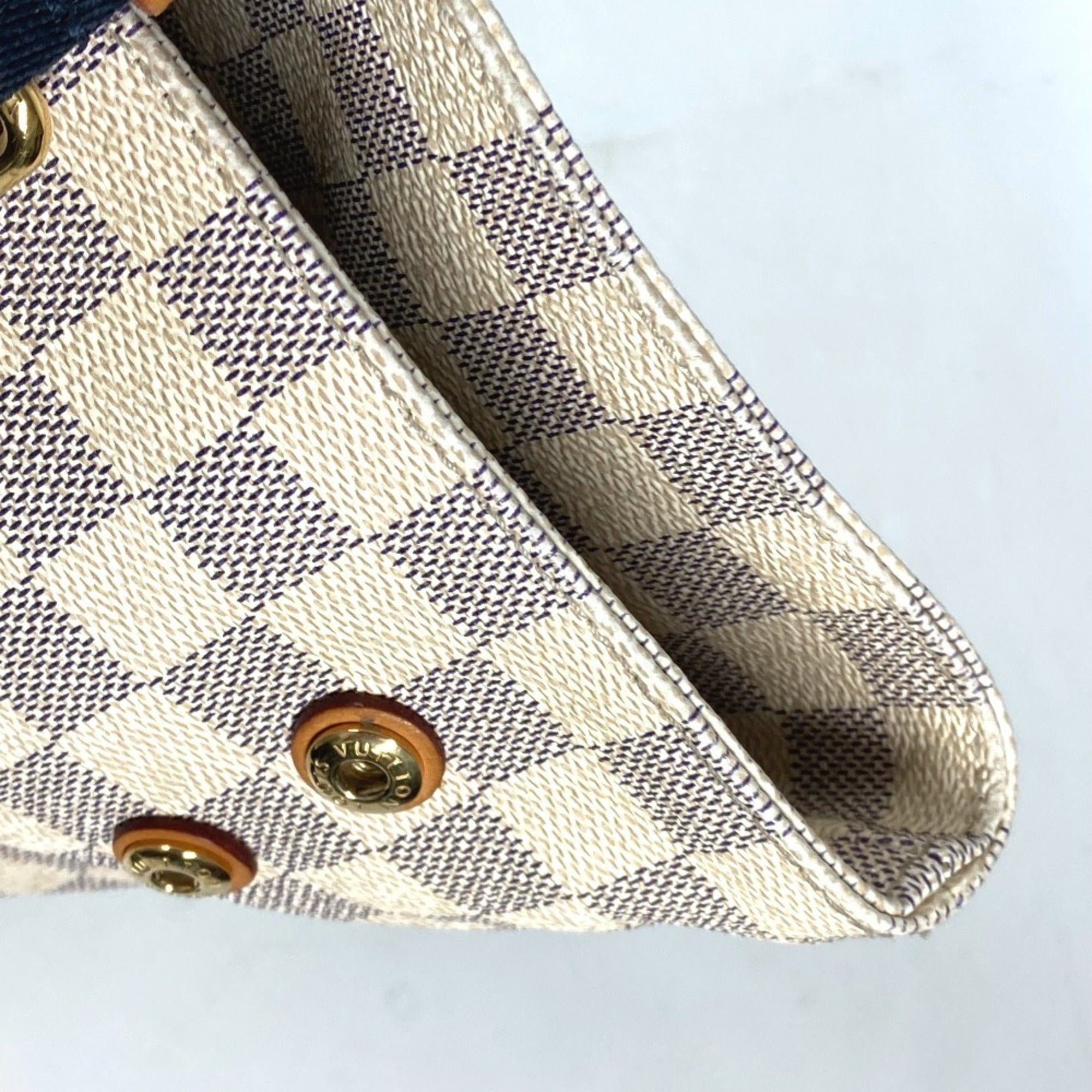 Louis Vuitton White Damier Azur Shoulder Bag Tote Bag (Pre-Owned)