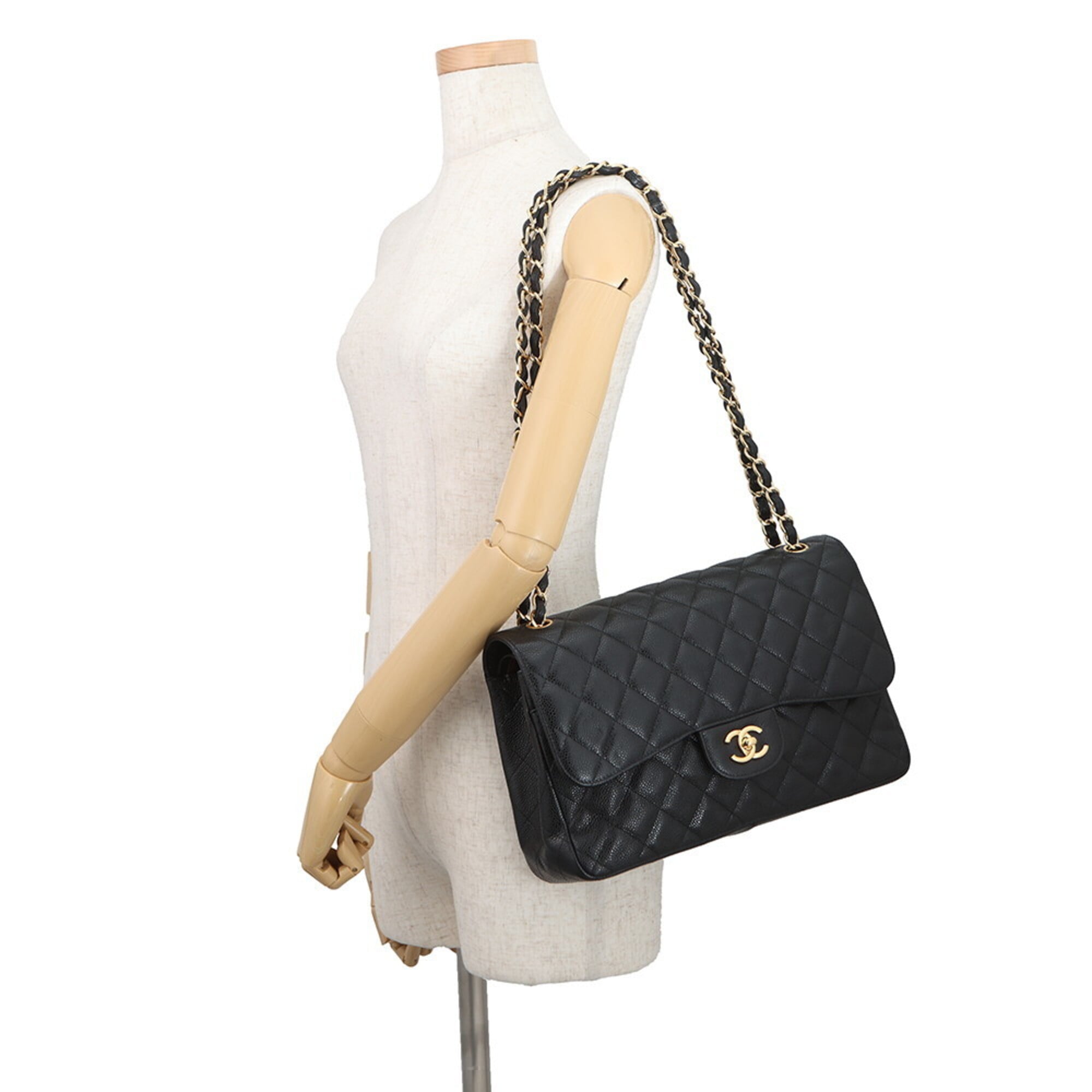Chanel Black Grained Calfskin Handbag Shoulder Bag (Pre-Owned)