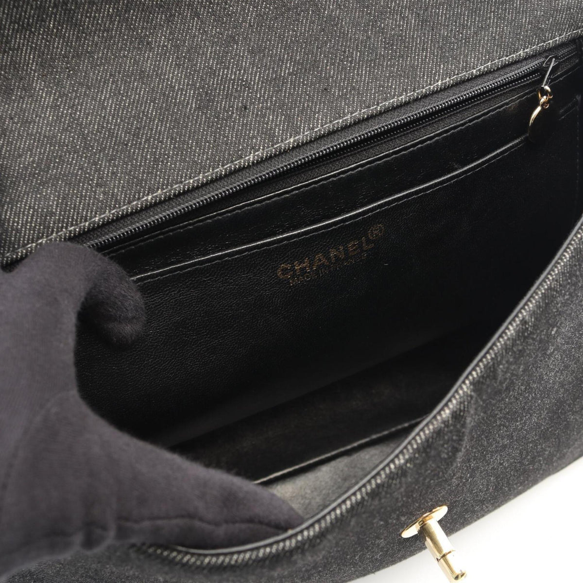 Chanel Black Denim Handbag (Pre-Owned)
