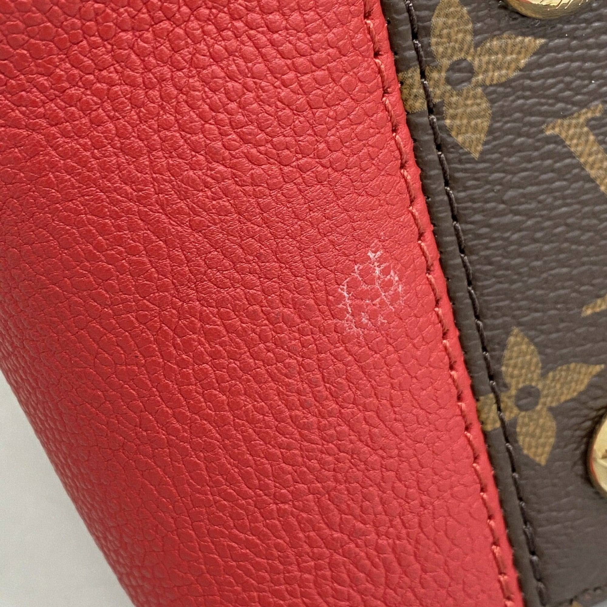 Louis Vuitton Cerise Handbag (Pre-Owned)