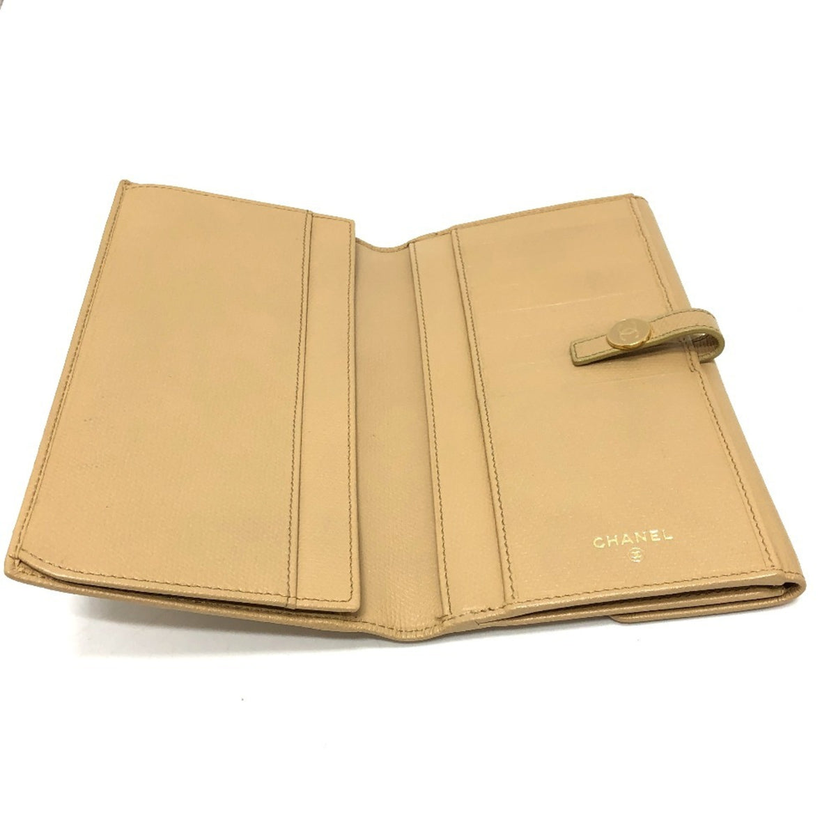 Chanel Beige Leather Long Wallet (Bi-Fold) (Pre-Owned)