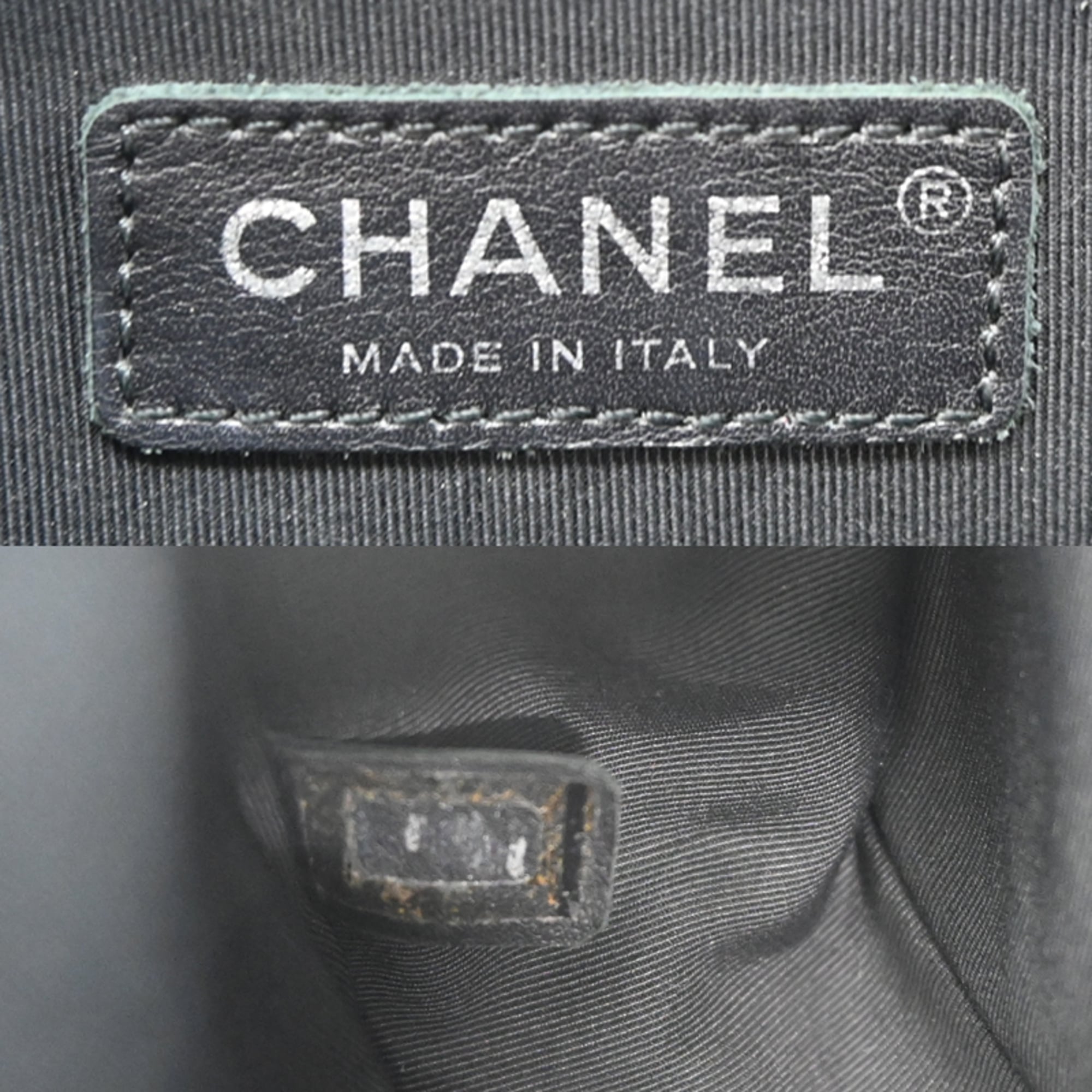 Chanel Boy Chanel Black Leather Shoulder Bag (Pre-Owned)