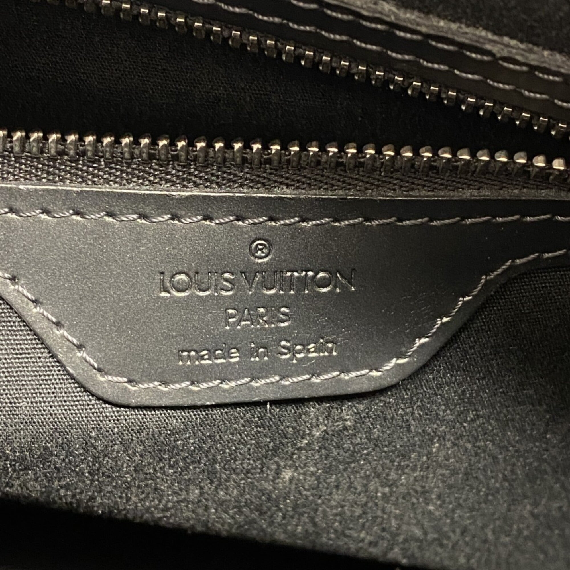 Louis Vuitton Noir Tote Bag (Pre-Owned)