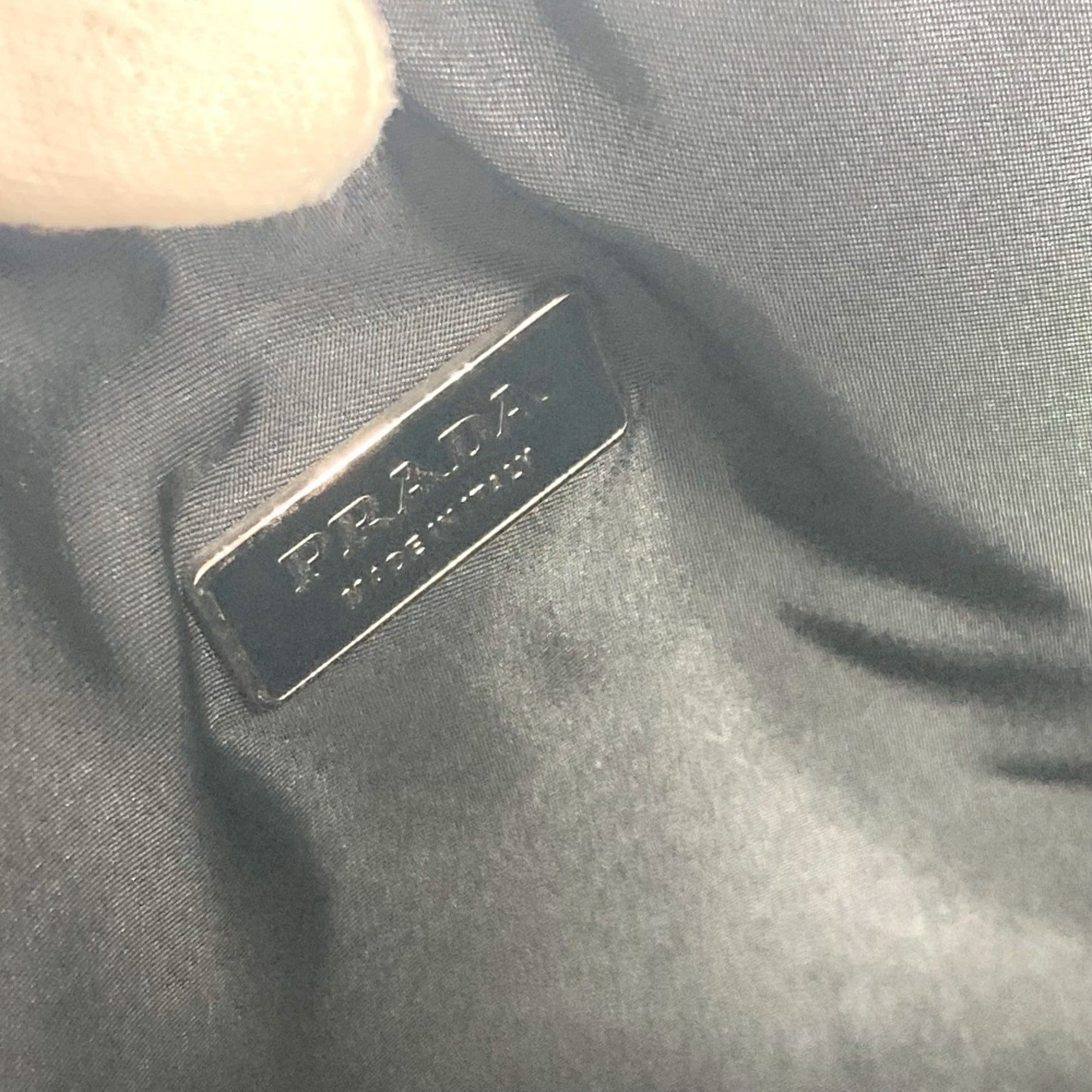 Prada Black Leather Nylon Handbag Shoulder Bag (Pre-Owned)