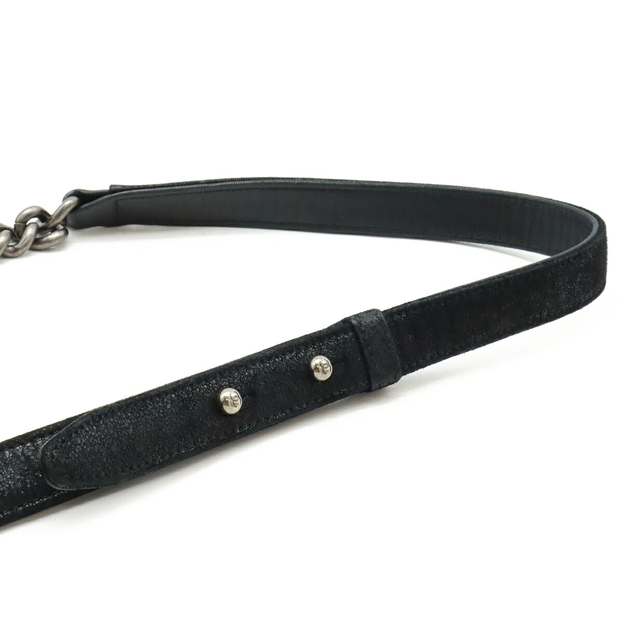 Chanel Black Suede Leather Shoulder Bag (Pre-Owned)