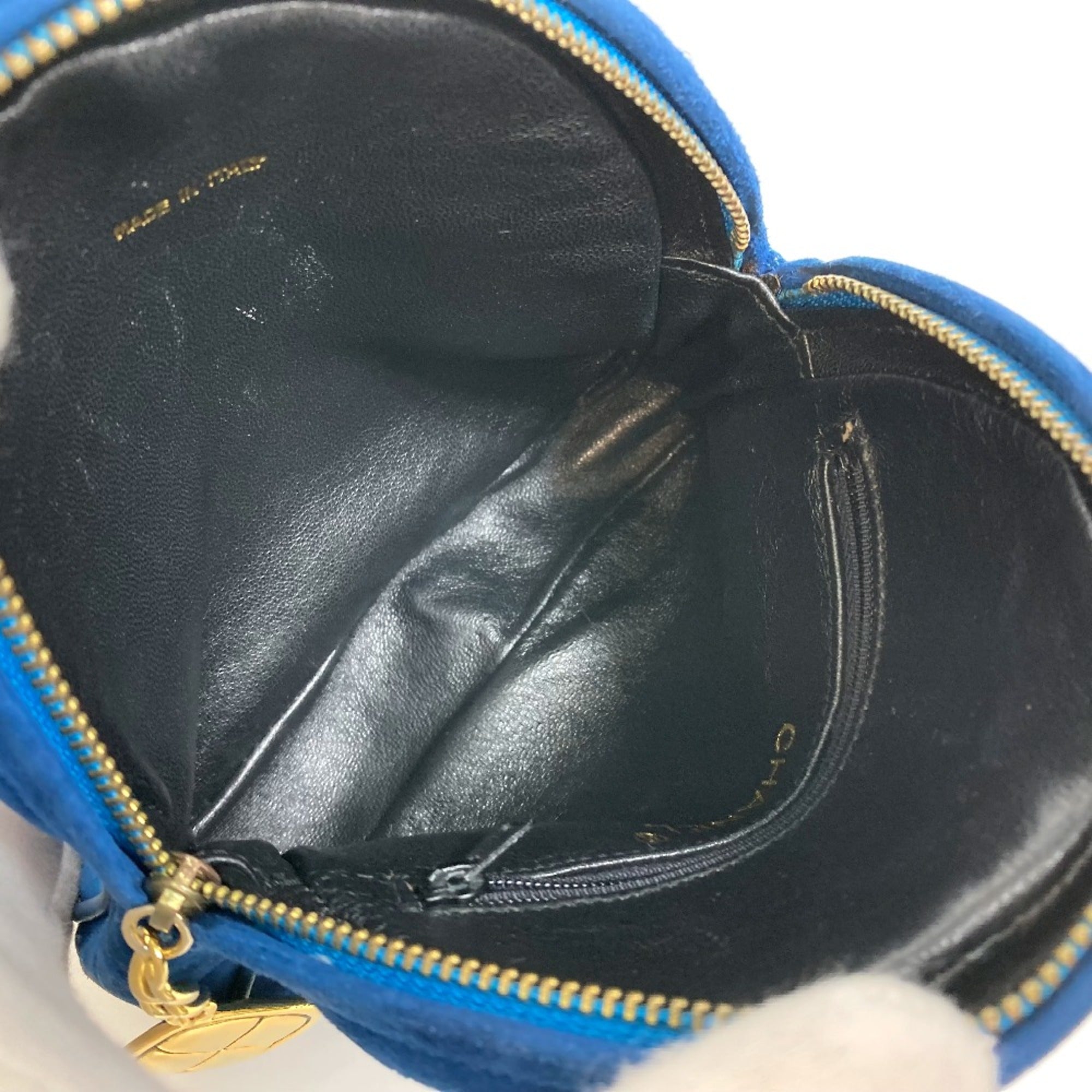 Chanel Blue Leather Handbag (Pre-Owned)