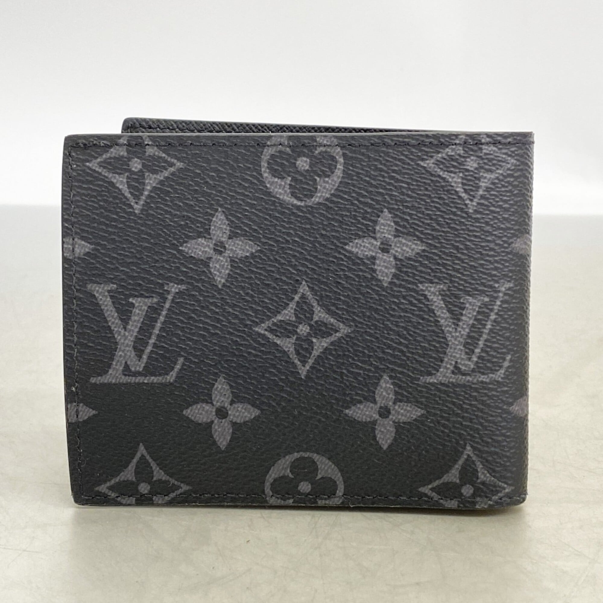 Louis Vuitton Black Wallet (Bi-Fold) (Pre-Owned)