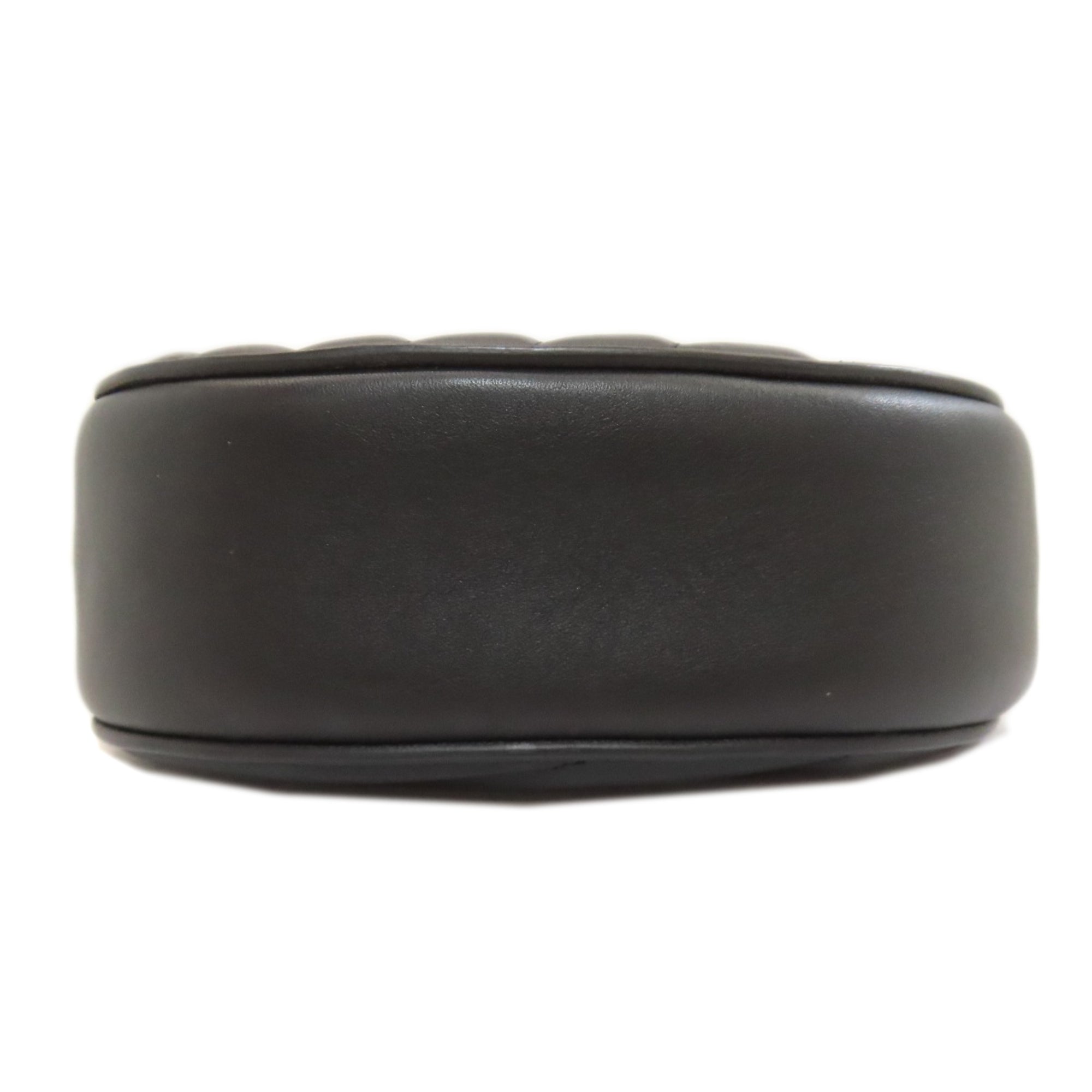 Chloé Black Leather Shoulder Bag (Pre-Owned)