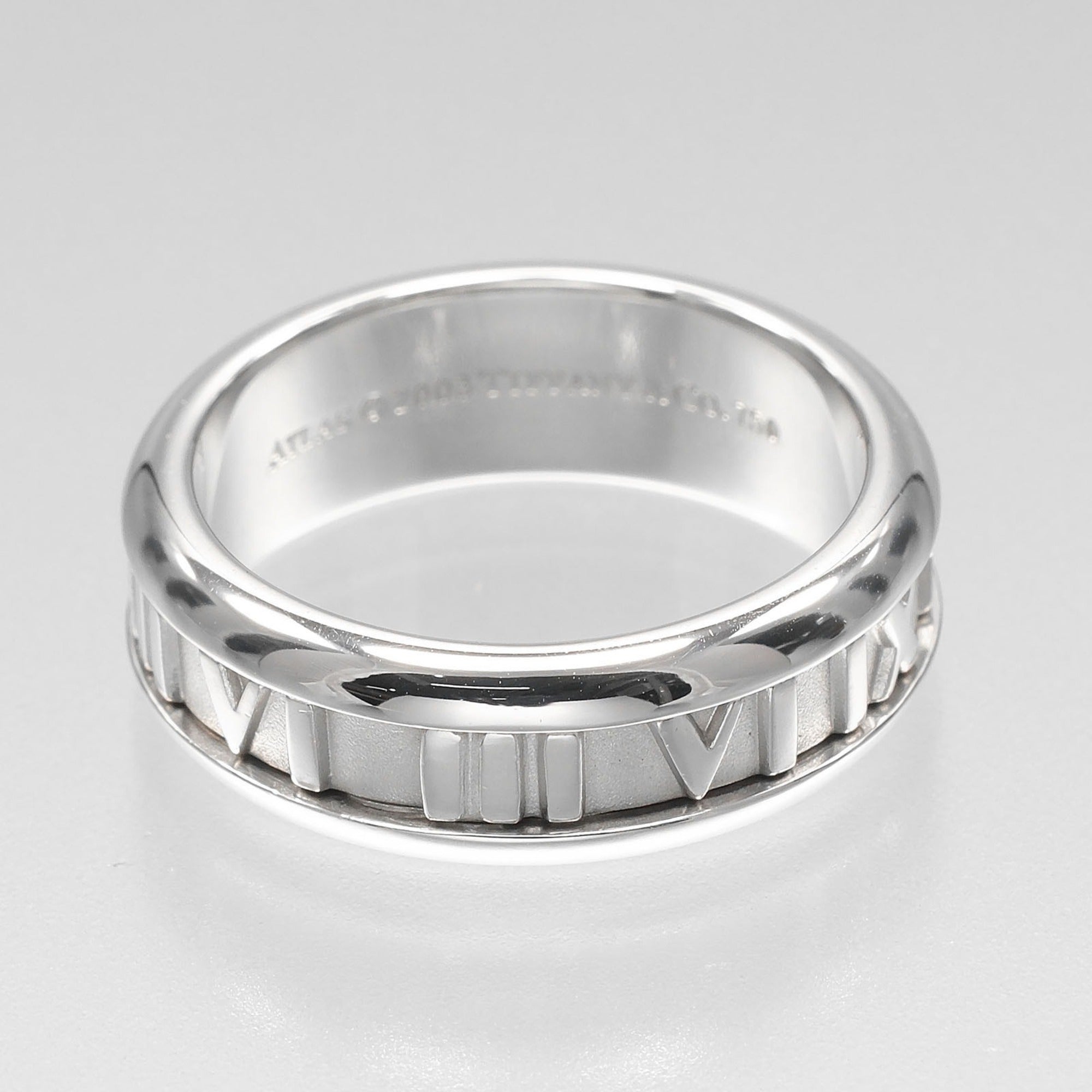 Tiffany White Gold (18K) Band Ring (Pre-Owned)
