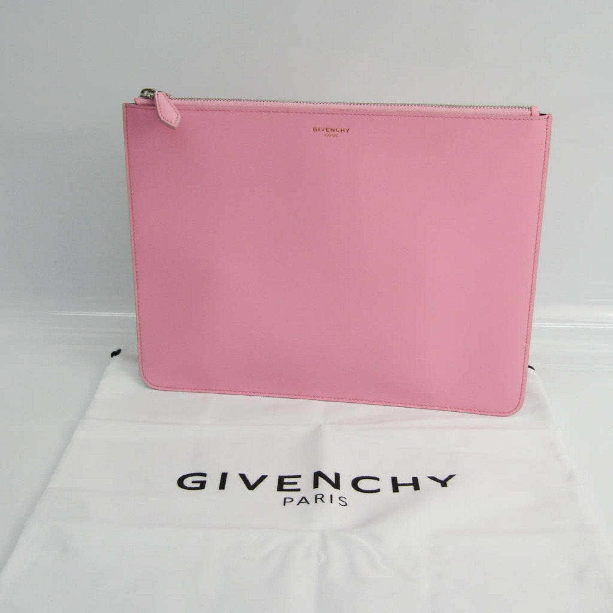 Givenchy Pink Leather Clutch Bag (Pre-Owned)