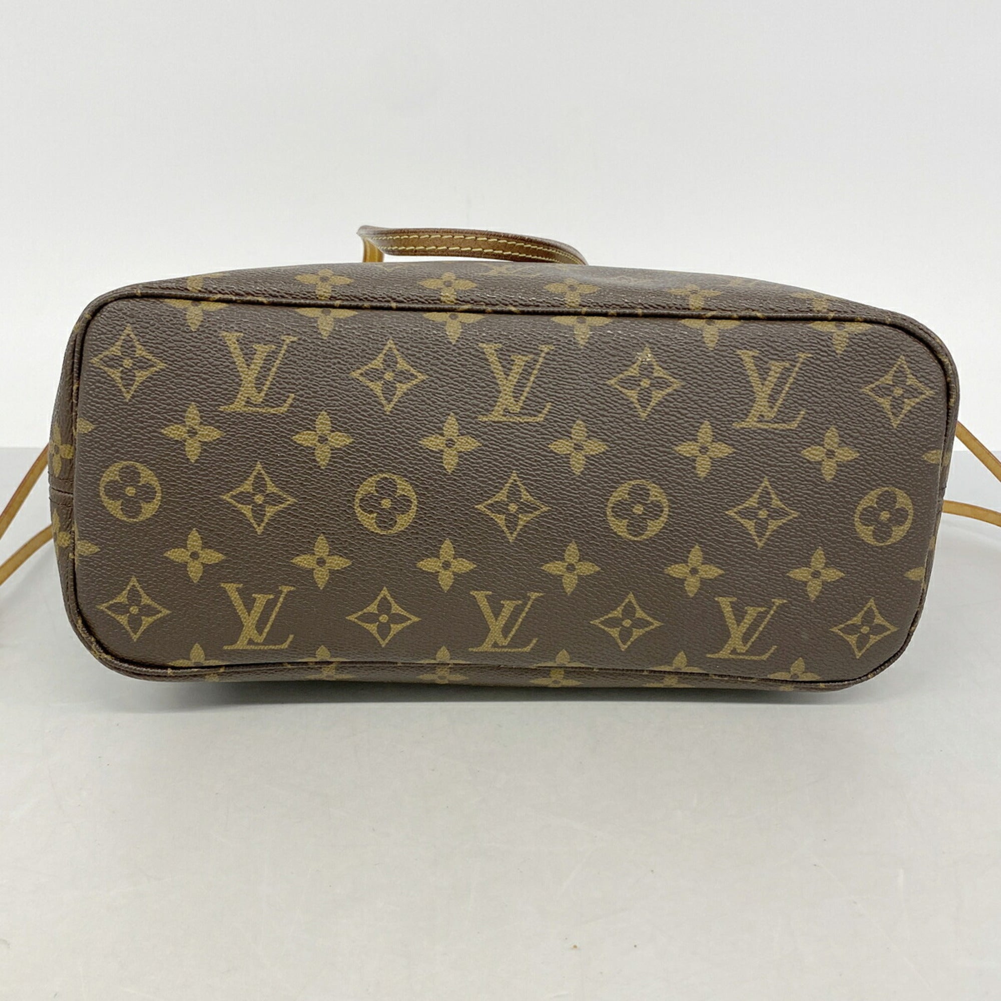Louis Vuitton Brown Tote Bag (Pre-Owned)