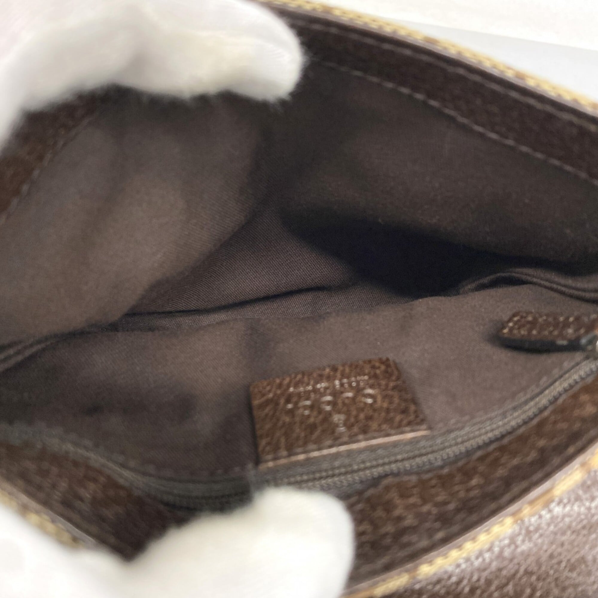 Gucci Brown Canvas Fanny Pack (Pre-Owned)