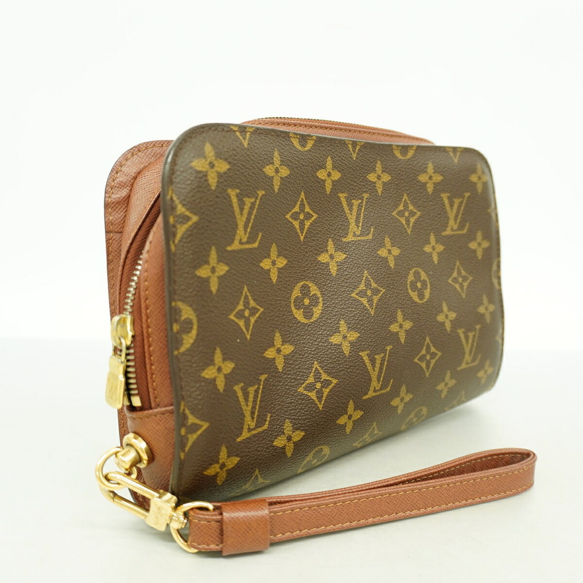 Louis Vuitton Brown Clutch Bag (Pre-Owned)
