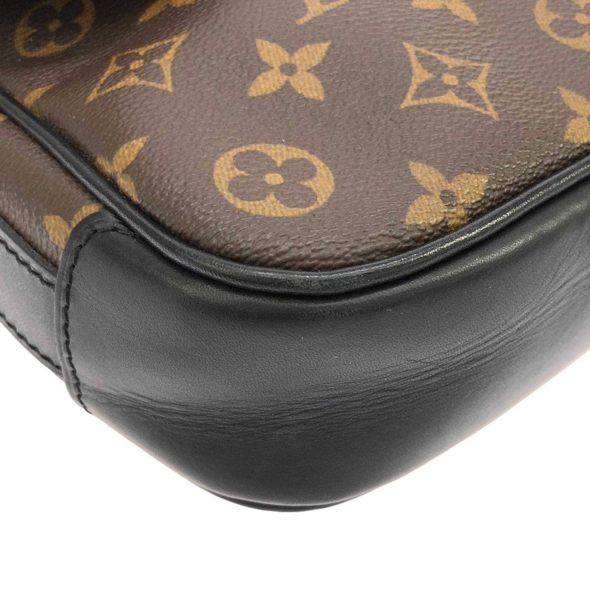 Louis Vuitton Marron Coated Canvas Shoulder Bag (Pre-Owned)