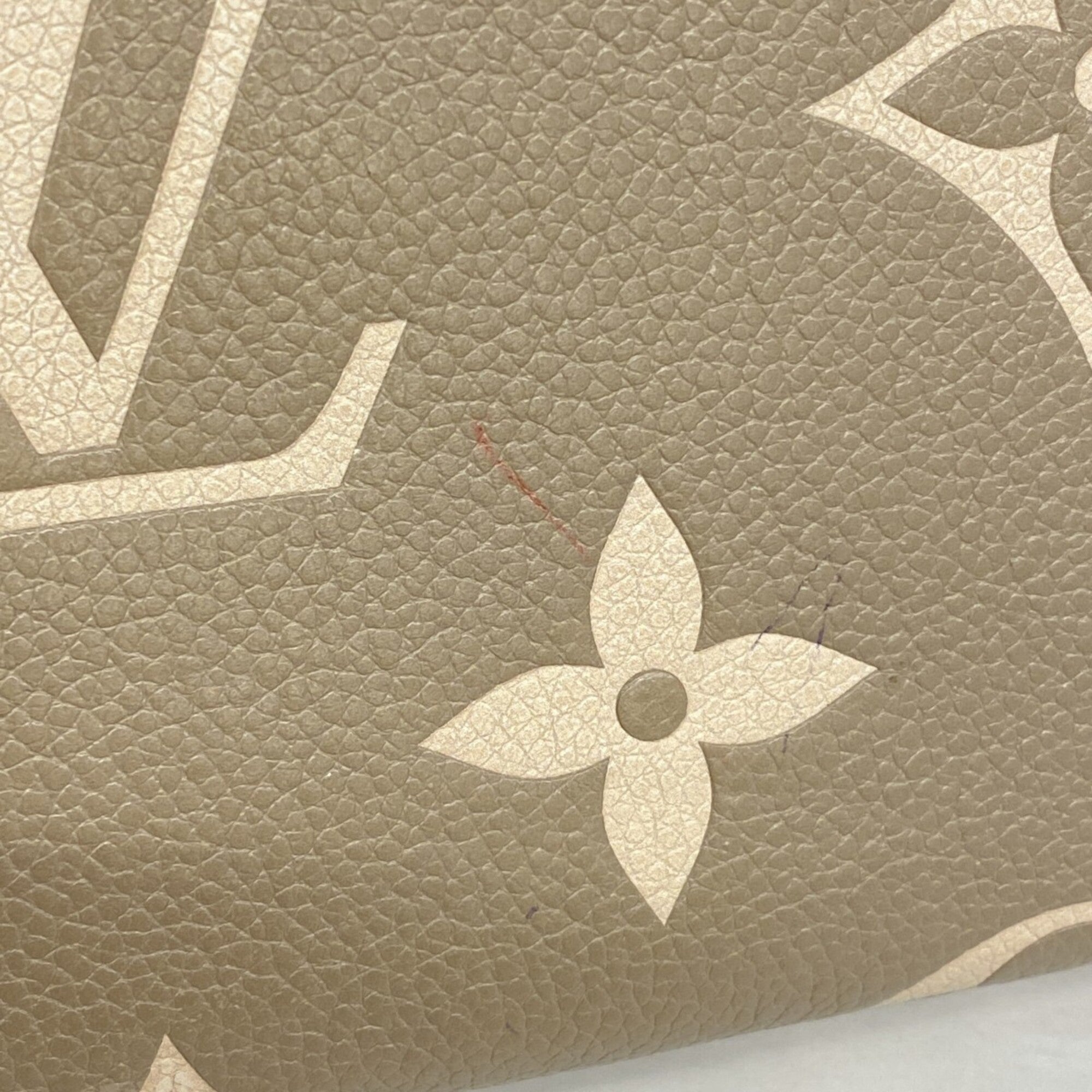 Louis Vuitton Beige Long Wallet (Bi-Fold) (Pre-Owned)