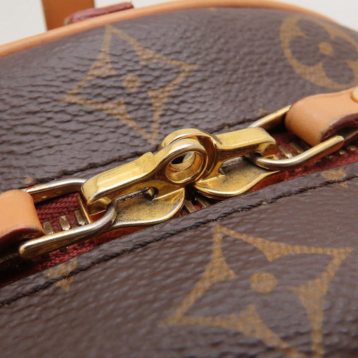 Louis Vuitton Monogram Brown Monogram Shoulder Bag (Pre-Owned)