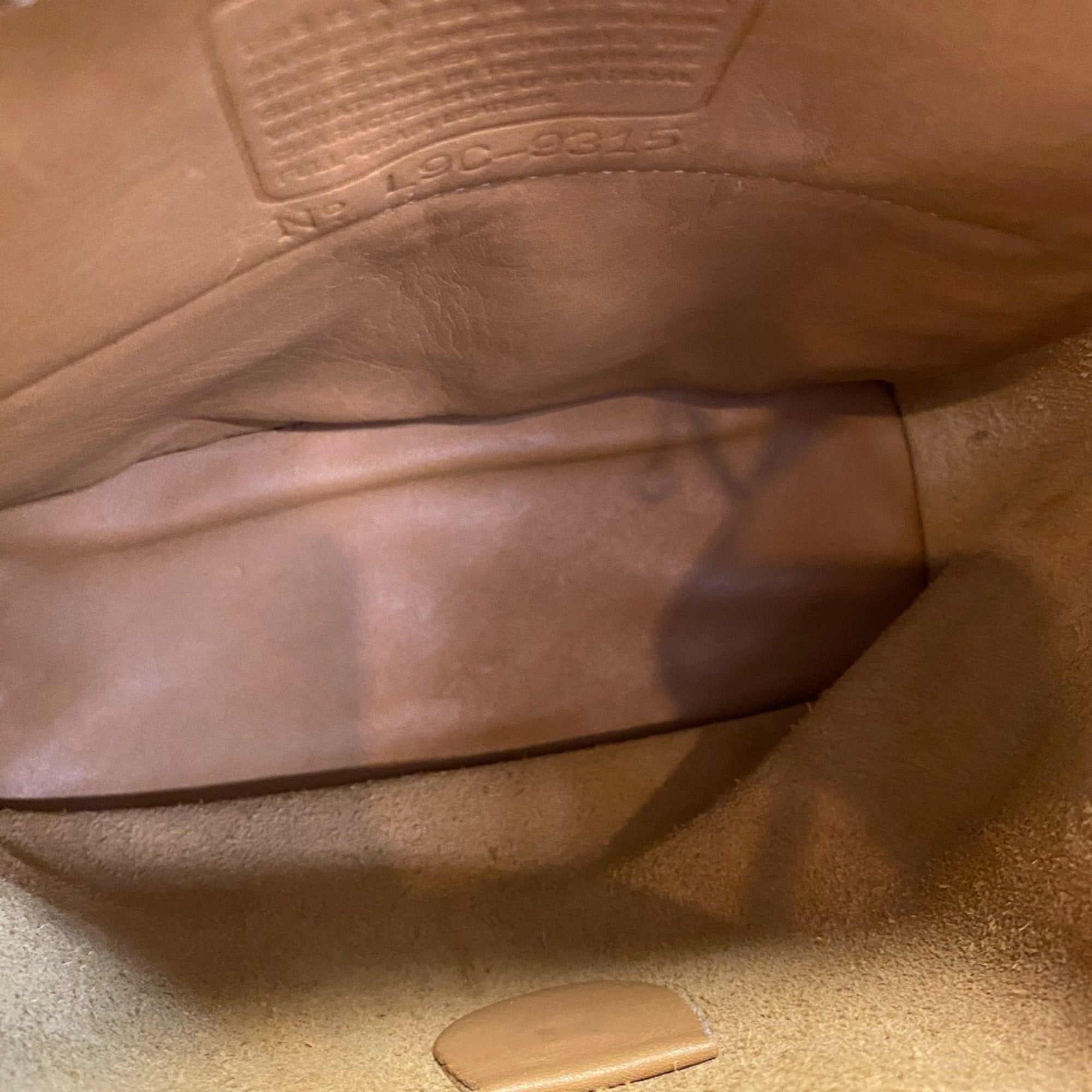 Coach Beige Leather Backpack (Pre-Owned)