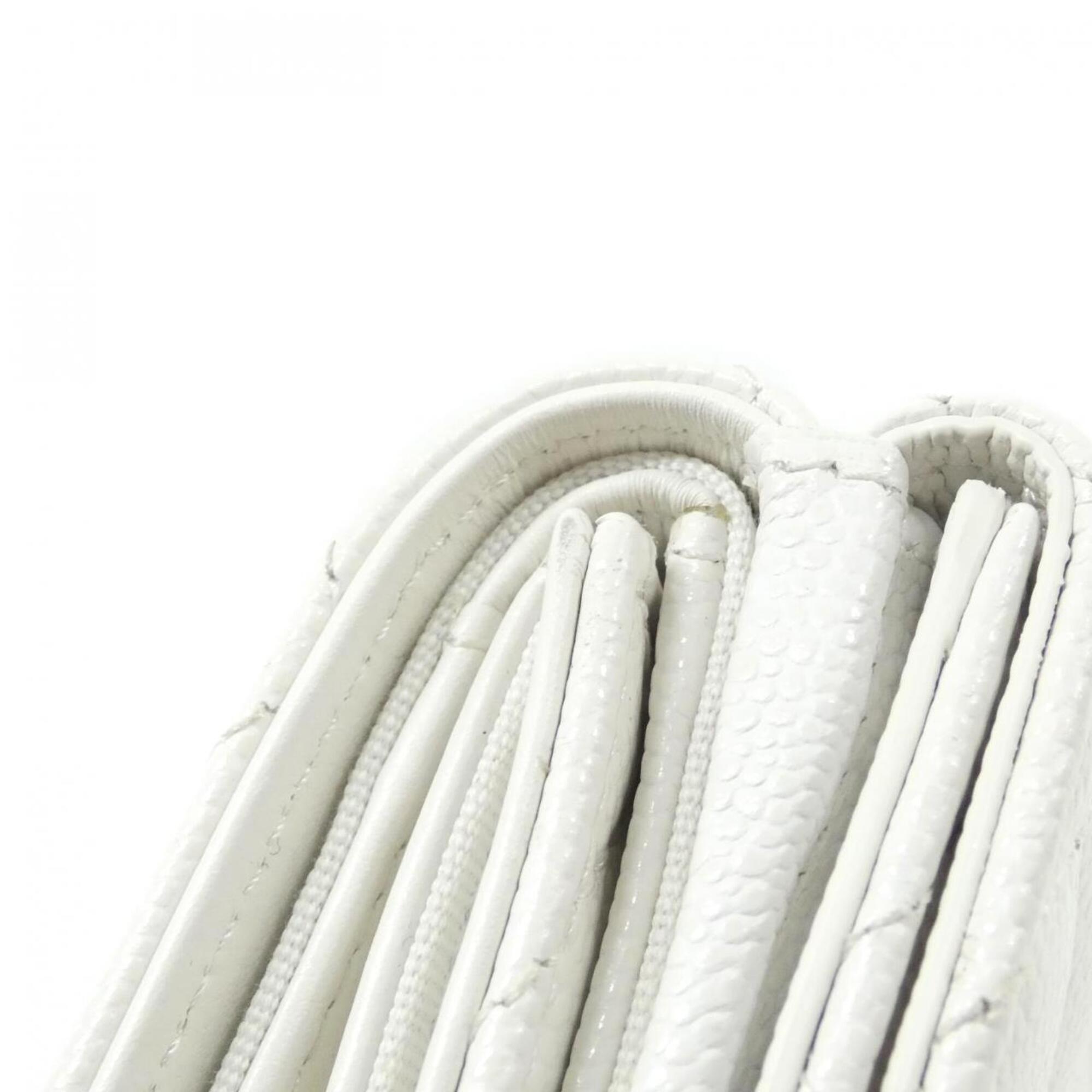 Chanel White Grained Calfskin Wallet (Tri-Fold) (Pre-Owned)