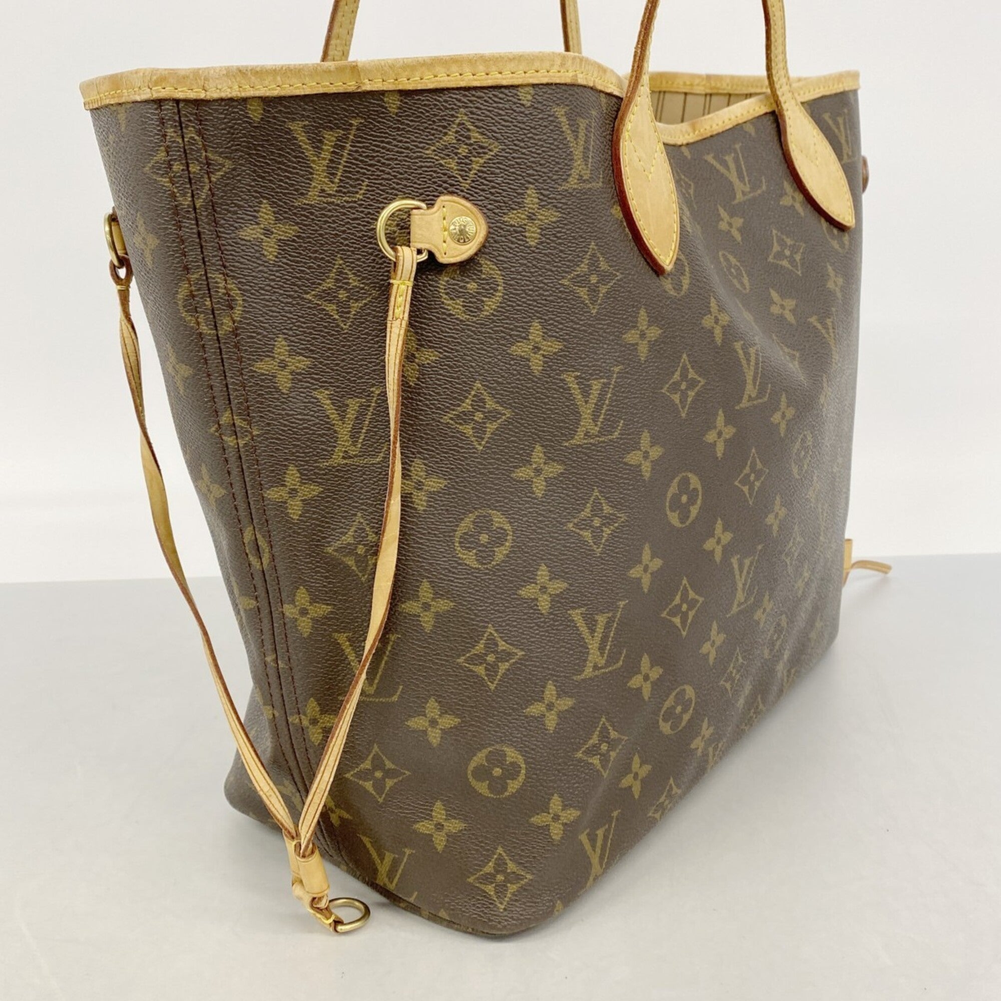 Louis Vuitton Brown Tote Bag (Pre-Owned)