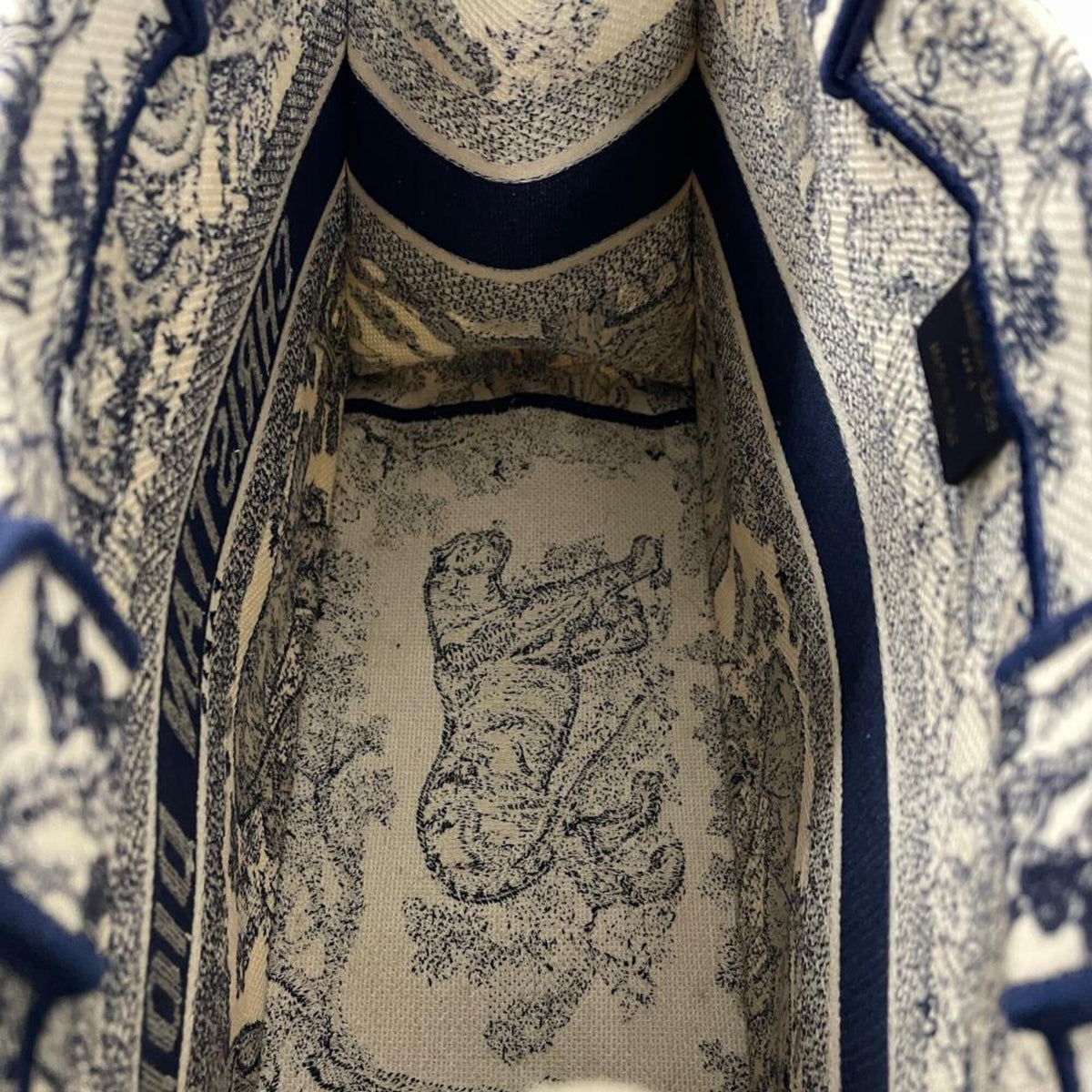 Christian Dior Navy Canvas Tote Bag (Pre-Owned)