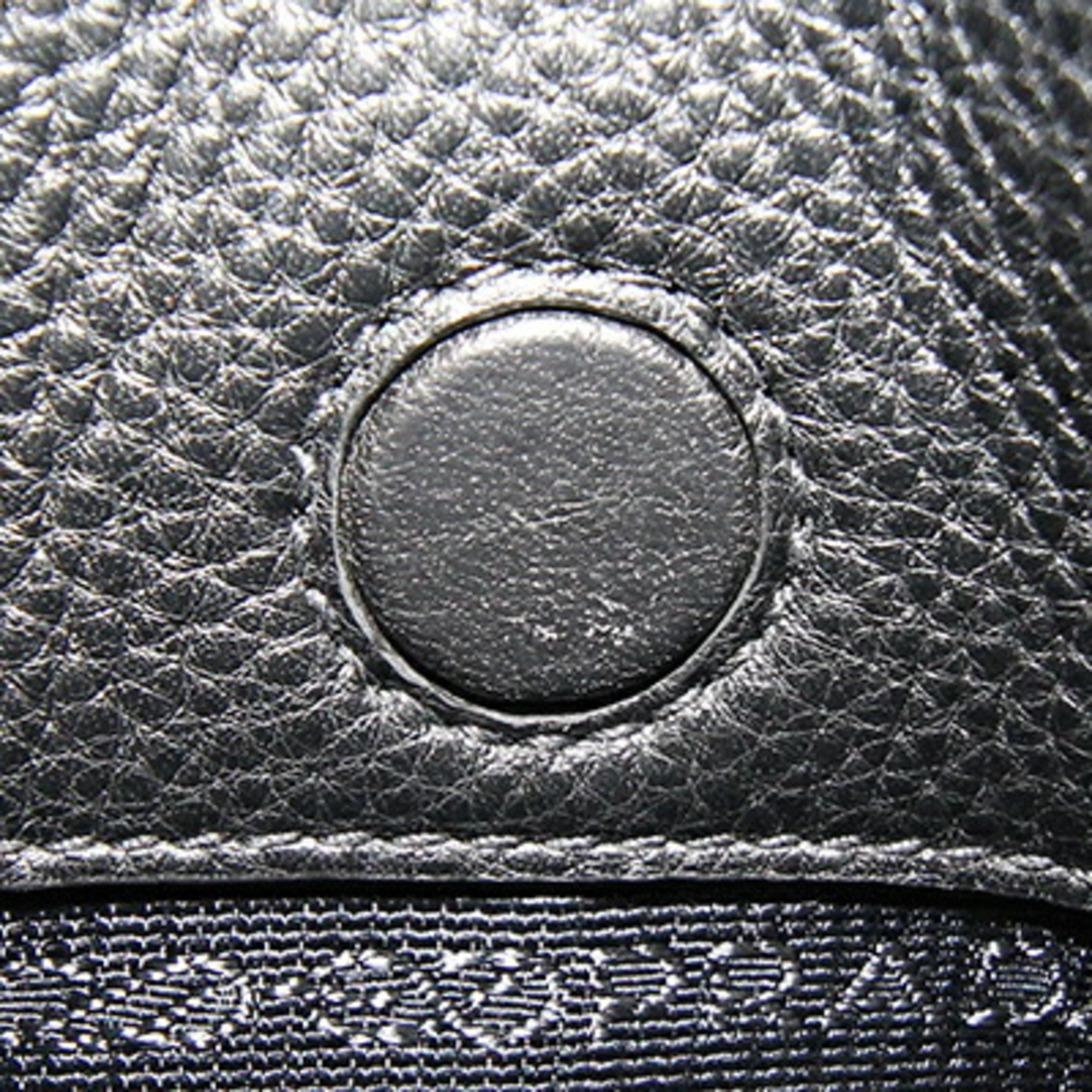 Prada Black Leather Shoulder Bag (Pre-Owned)