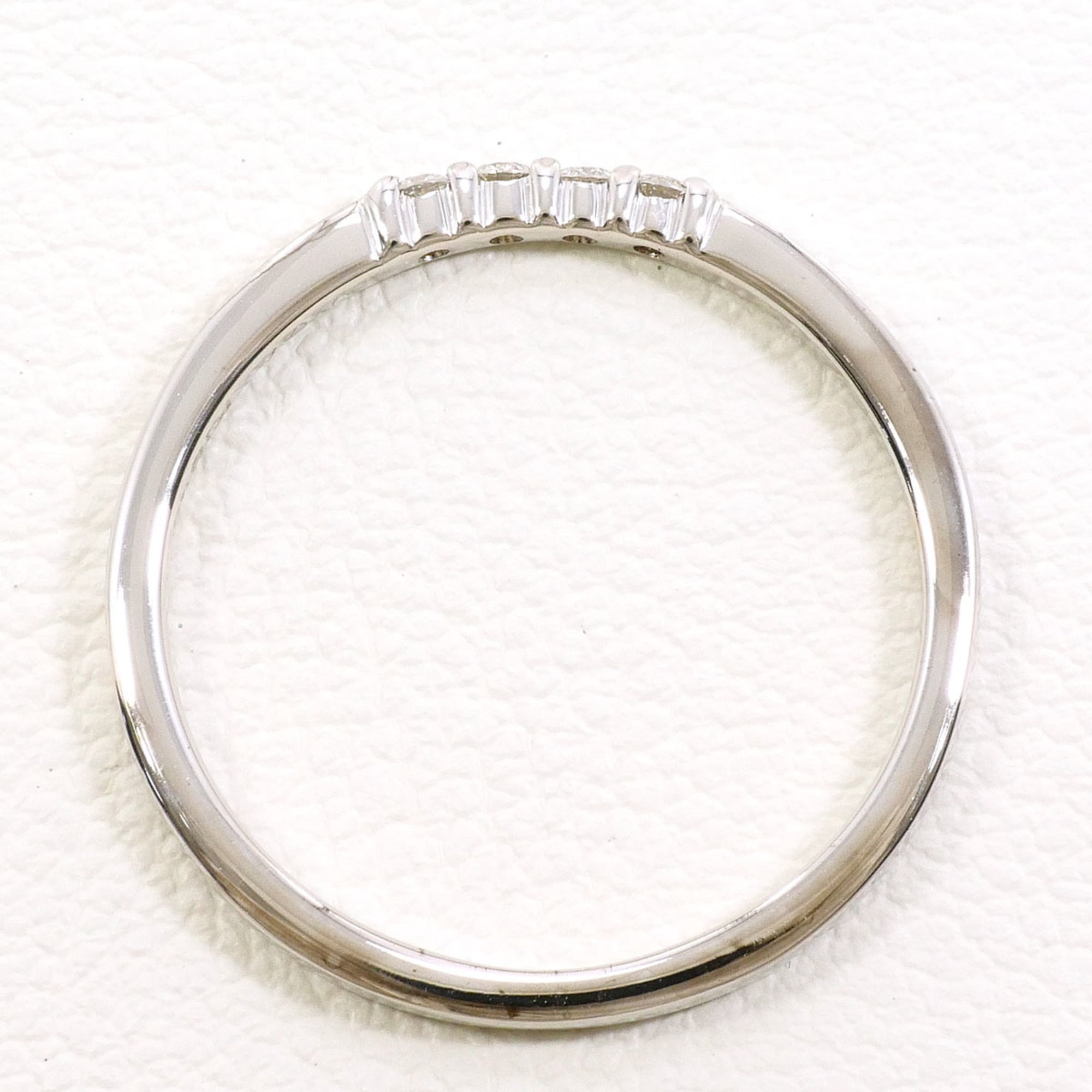 Unbranded White Gold White Gold (18K) Band Ring (Pre-Owned)