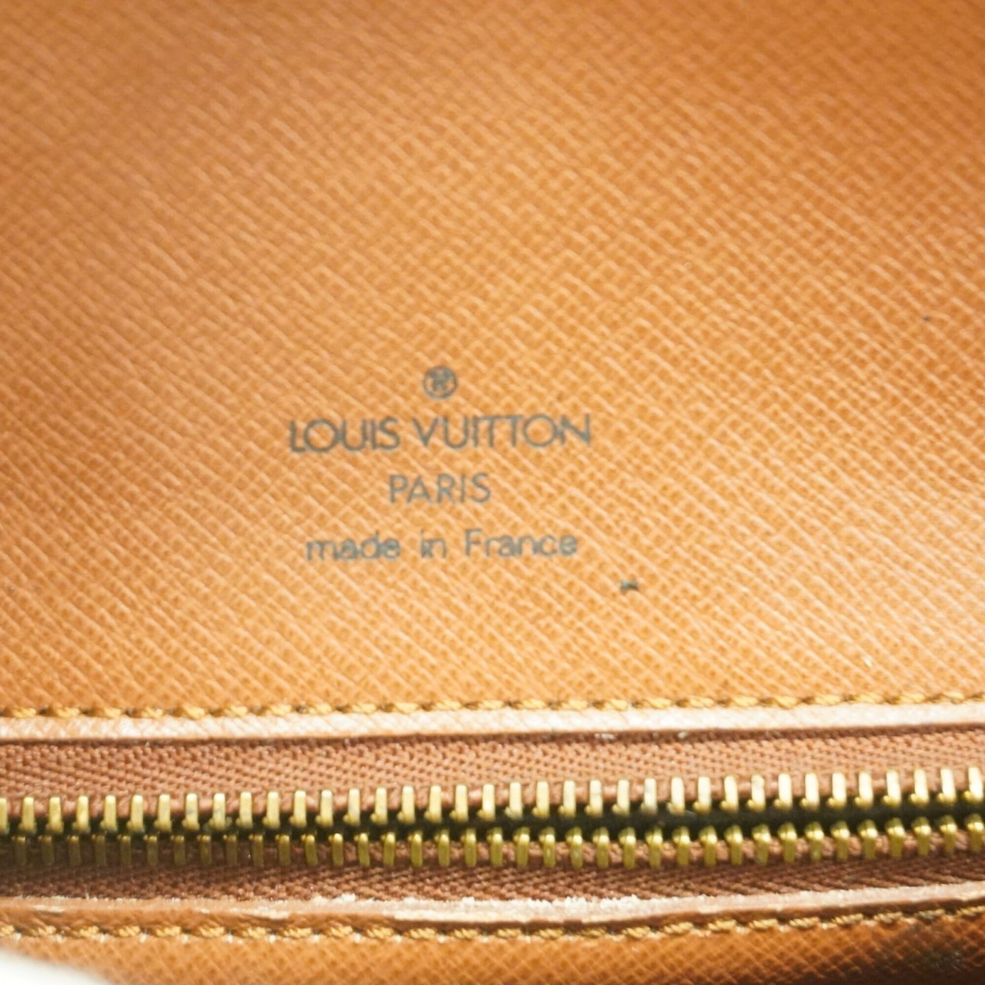 Louis Vuitton Brown Shoulder Bag (Pre-Owned)