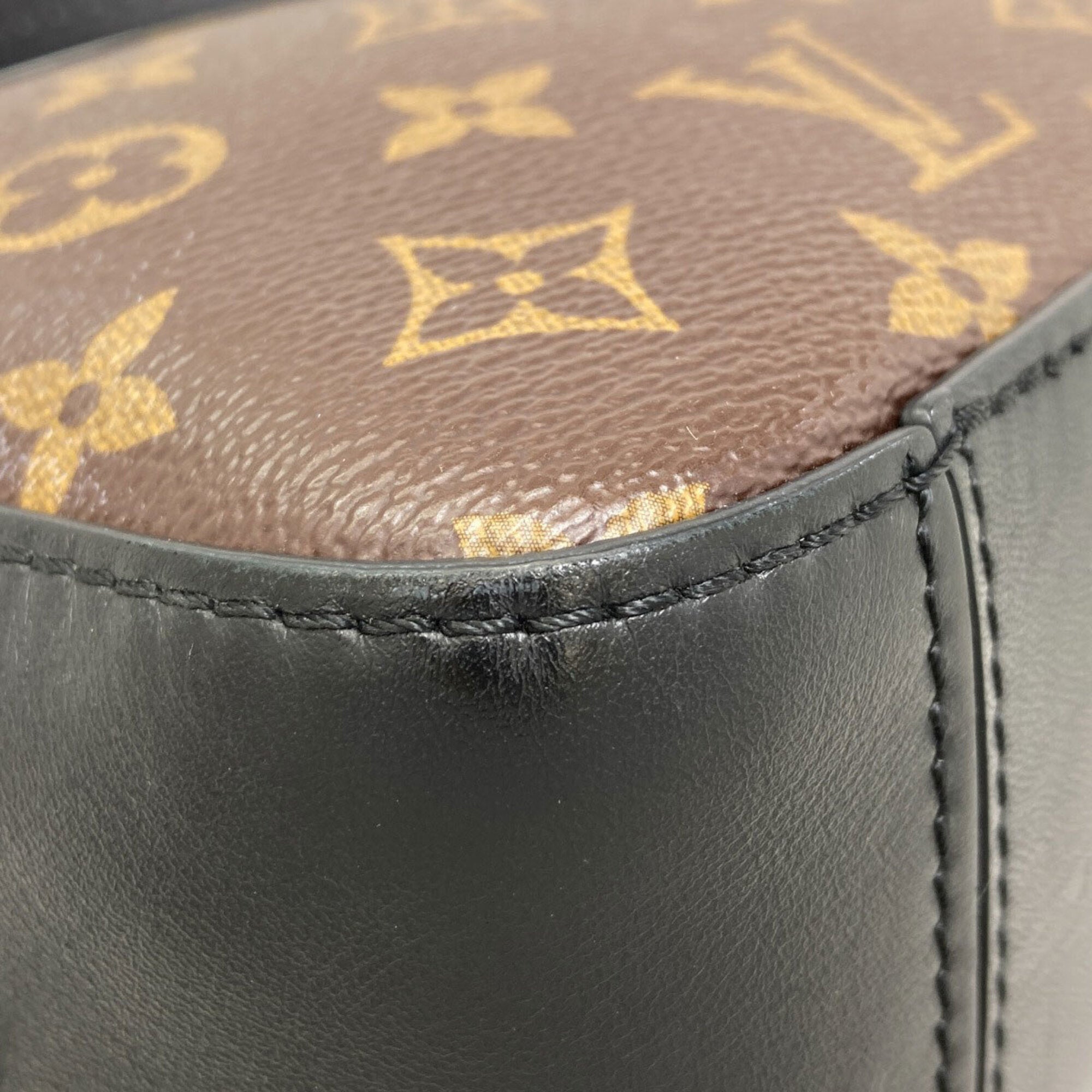 Louis Vuitton Black Monogram Monogram Shoulder Bag (Pre-Owned)