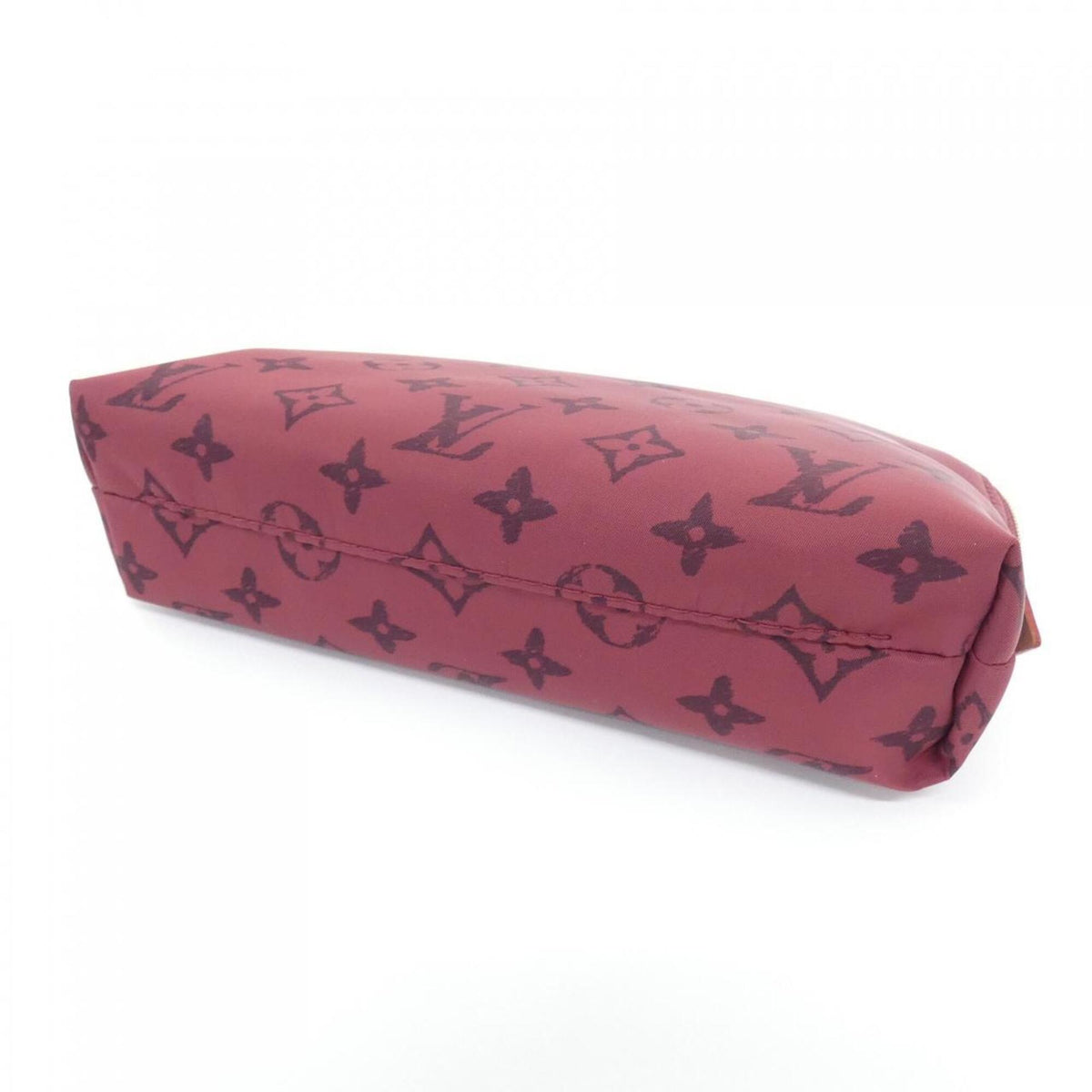 Louis Vuitton Red Color Nylon Handbag Pochette Pouch (Pre-Owned)