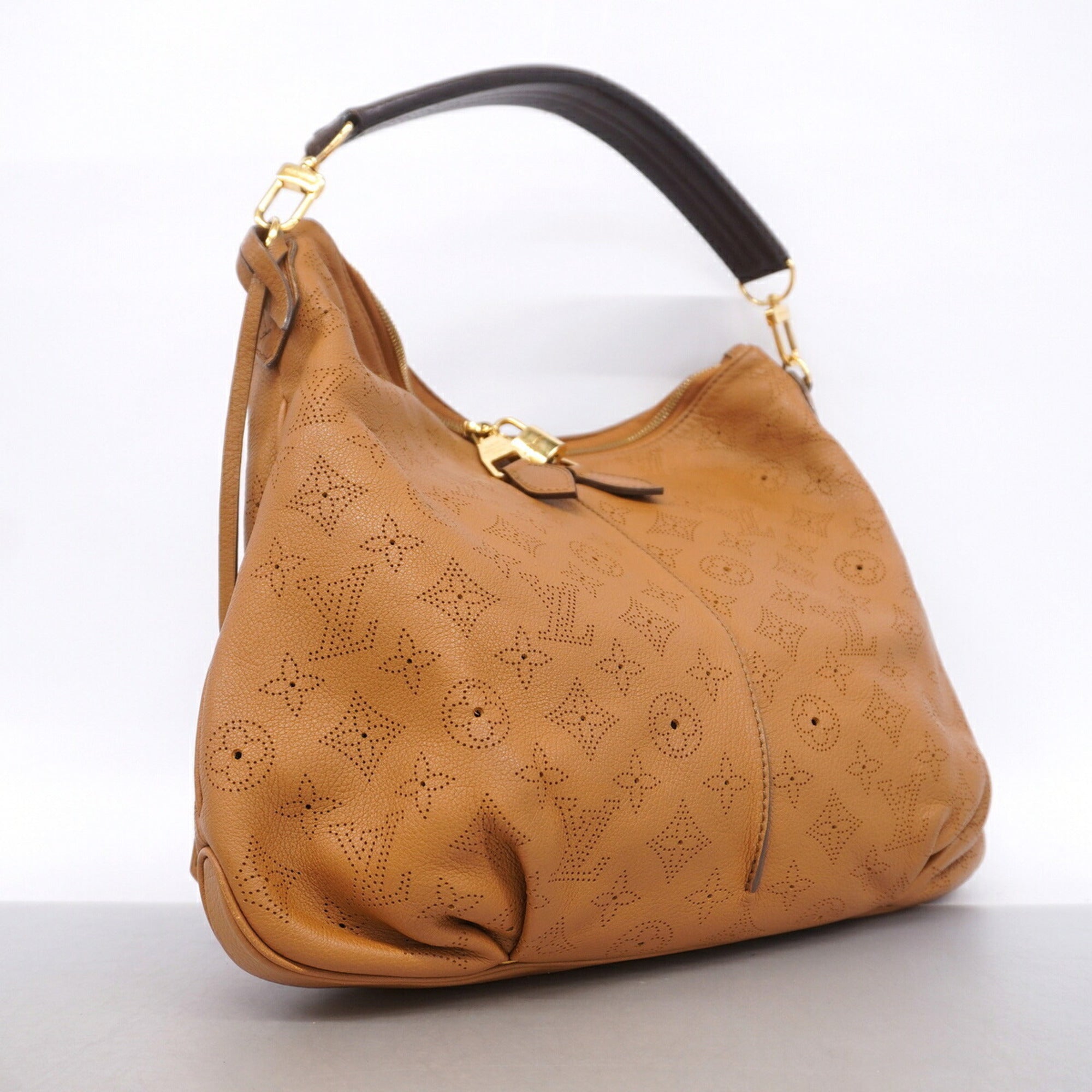 Louis Vuitton Caramel Handbag (Pre-Owned)