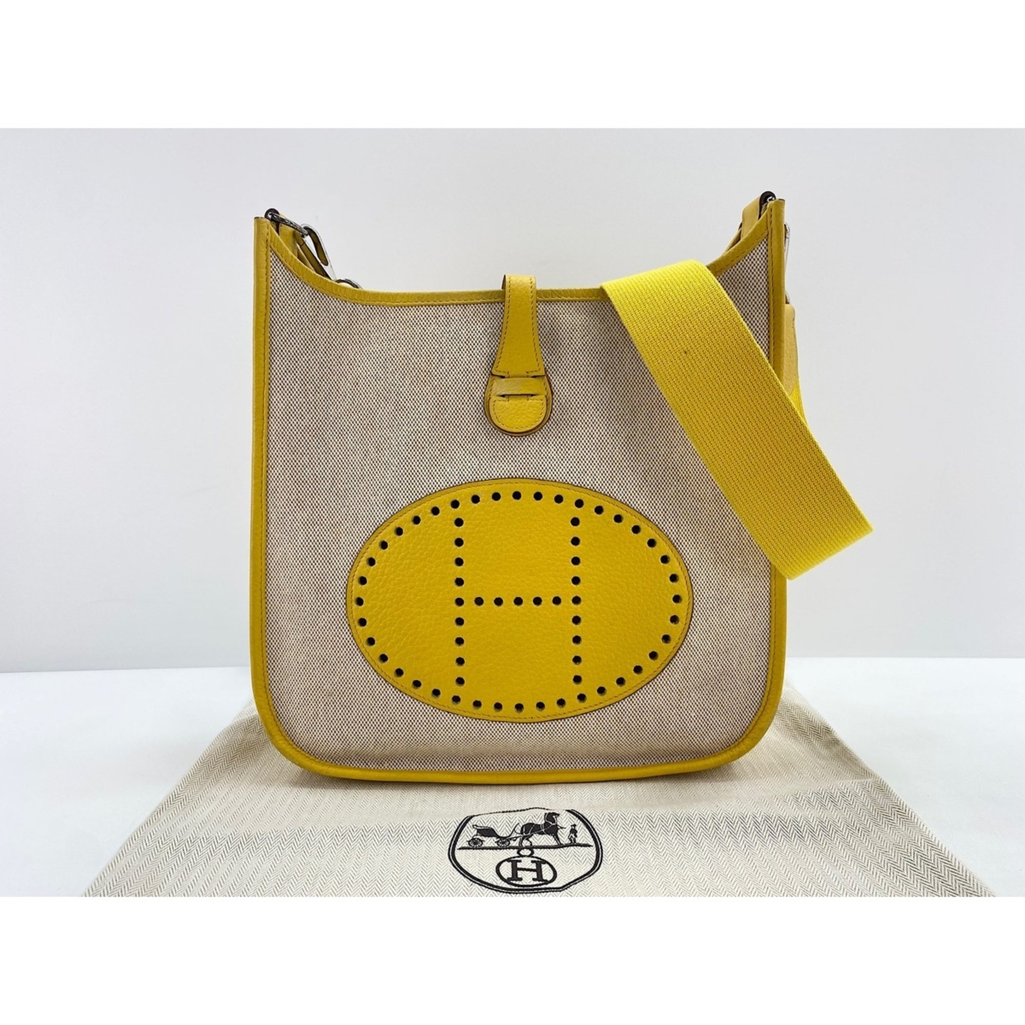 Hermes Yellow Shoulder Bag (Pre-Owned)